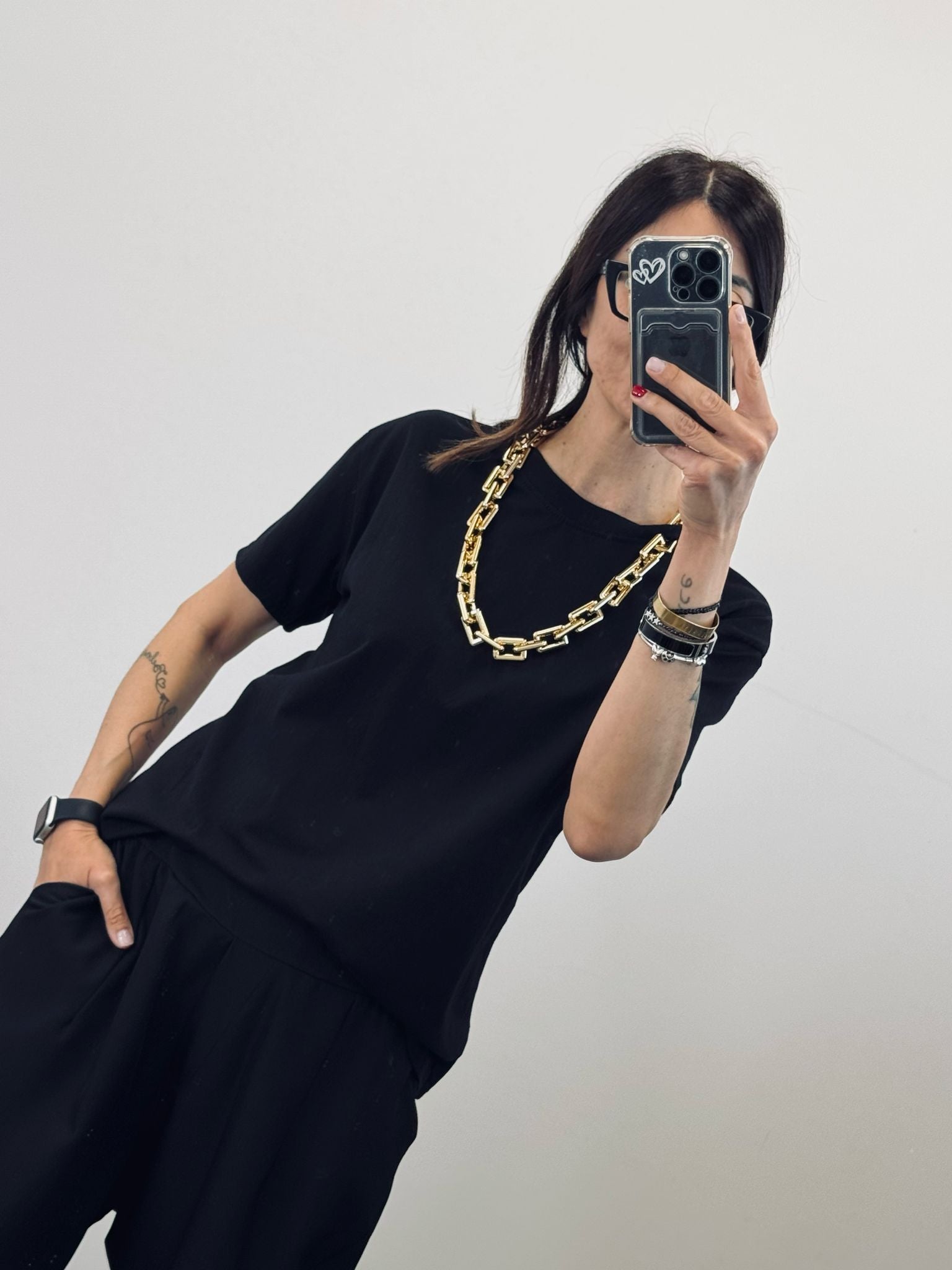 T-SHIRT CHAIN con collana catena in dotazione