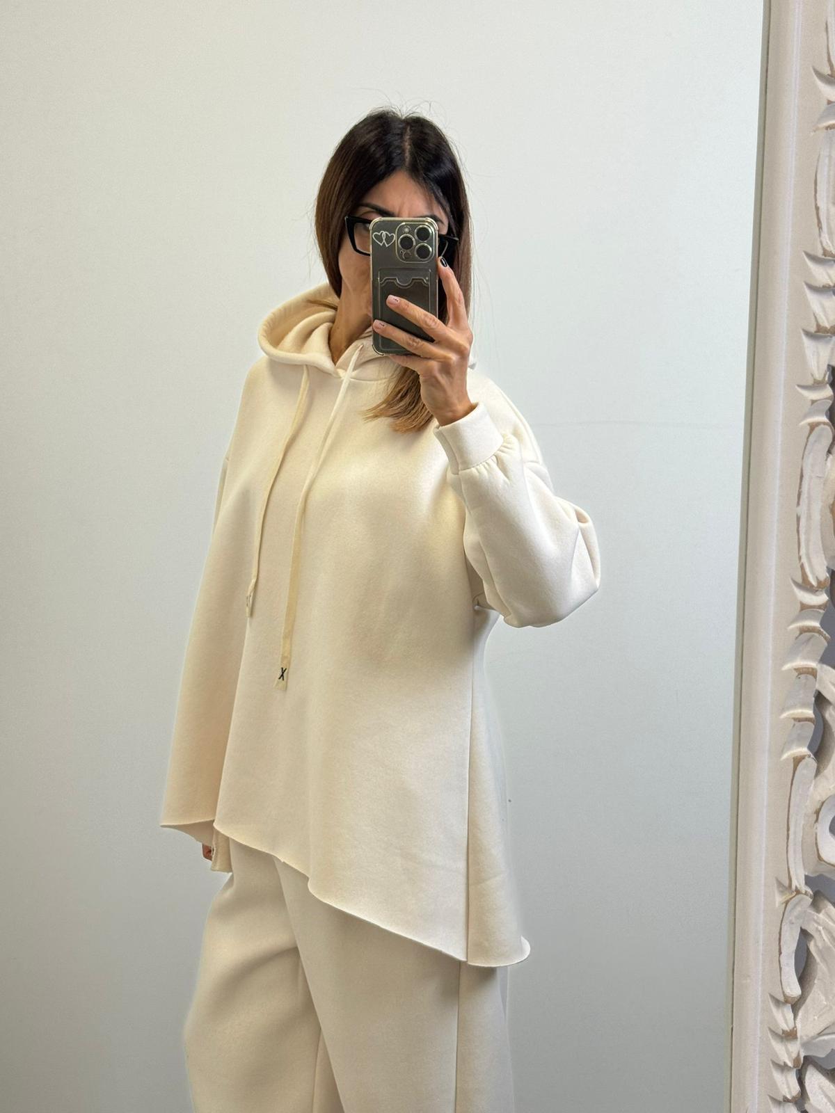 Felpa Street con cappuccio felpato in preordine