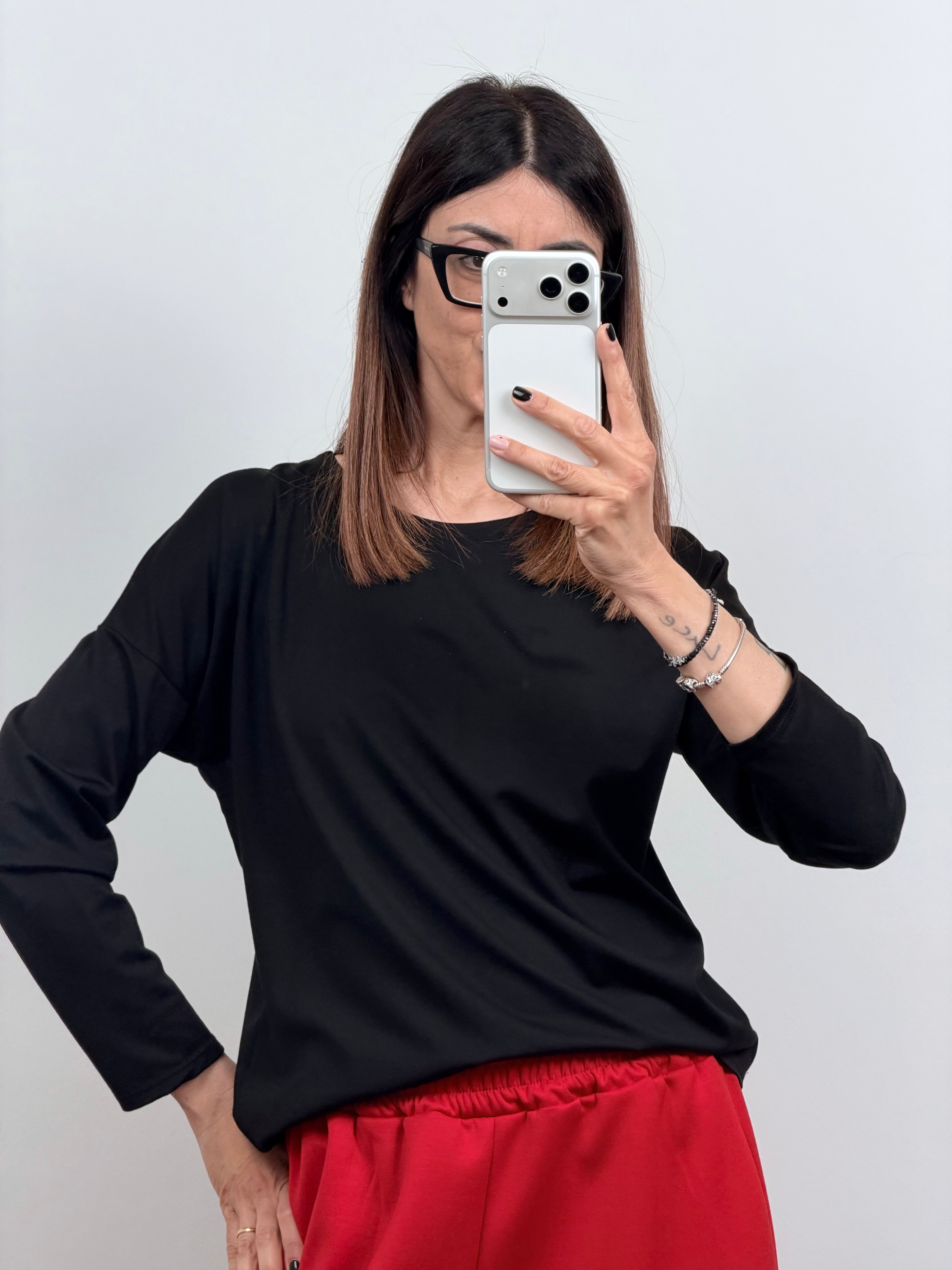 T-shirt Capri manica lunga nera