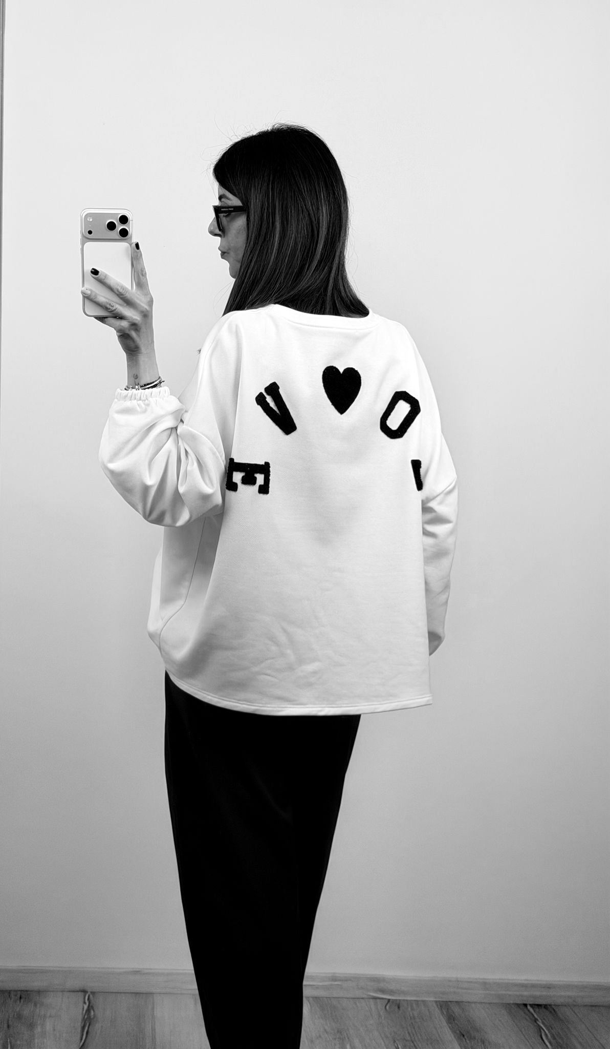 Felpa Love burro scritta nera