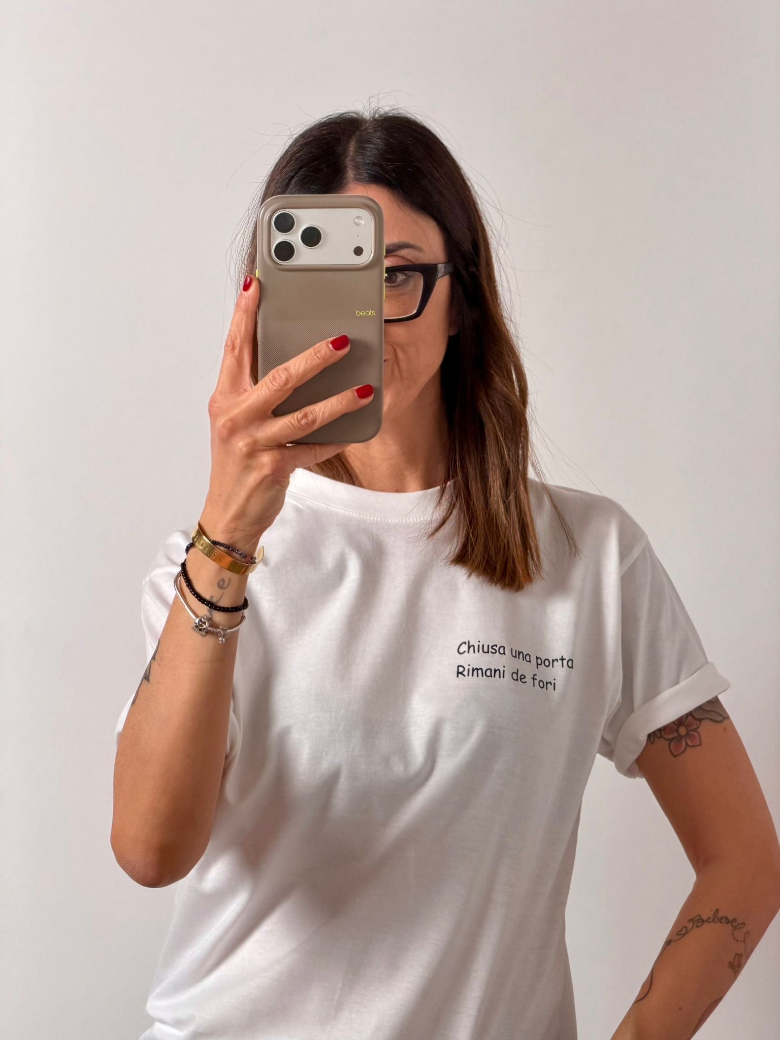 T-shirt Chiusa una porta rimani de fori