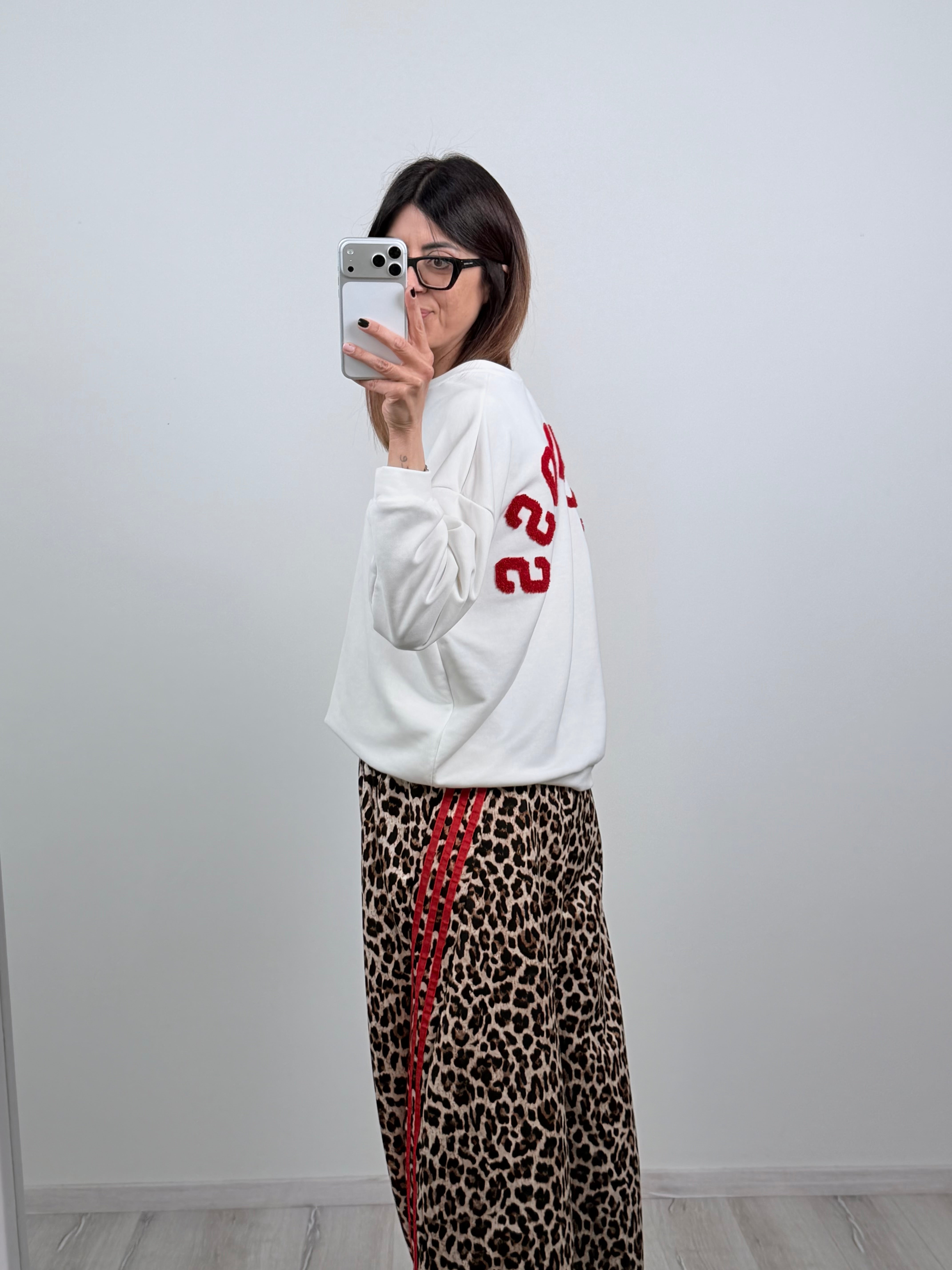 Felpa Mom Boss burro scritta rossa