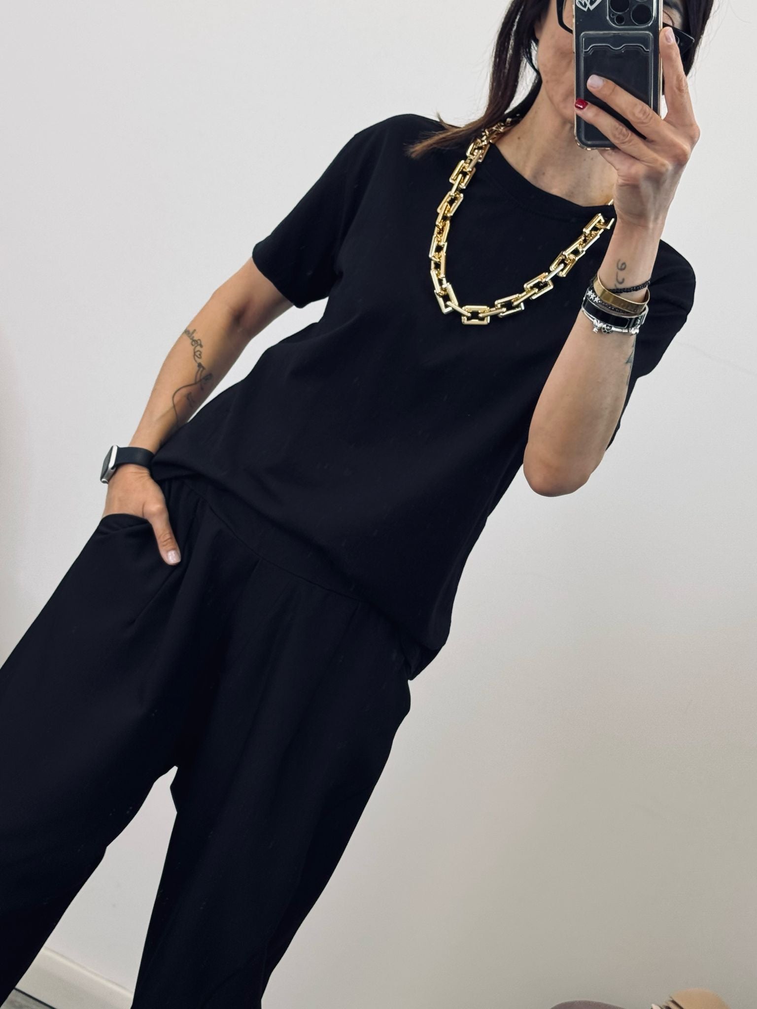 T-SHIRT CHAIN con collana catena in dotazione