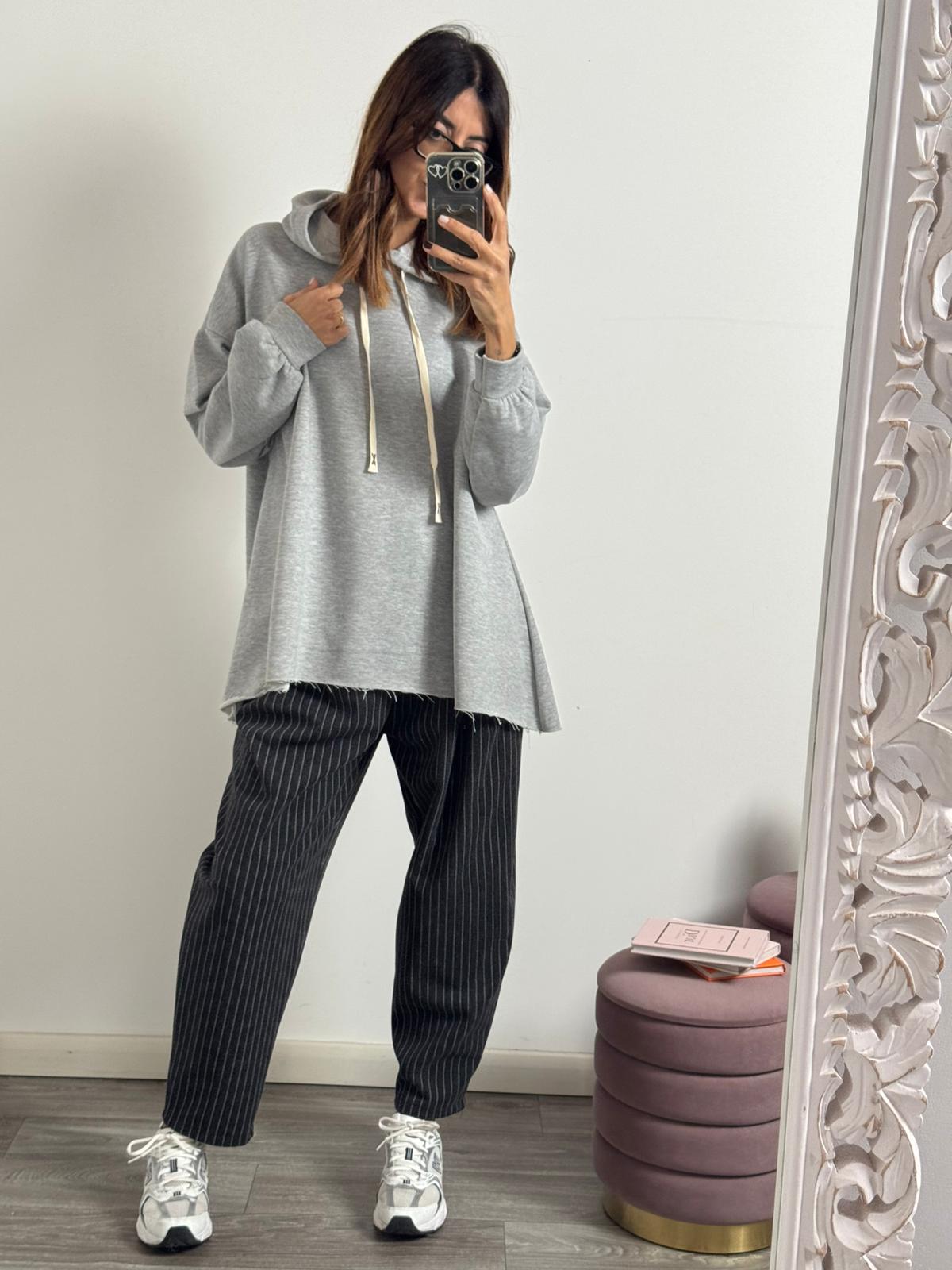 Felpa Street con cappuccio felpato in preordine