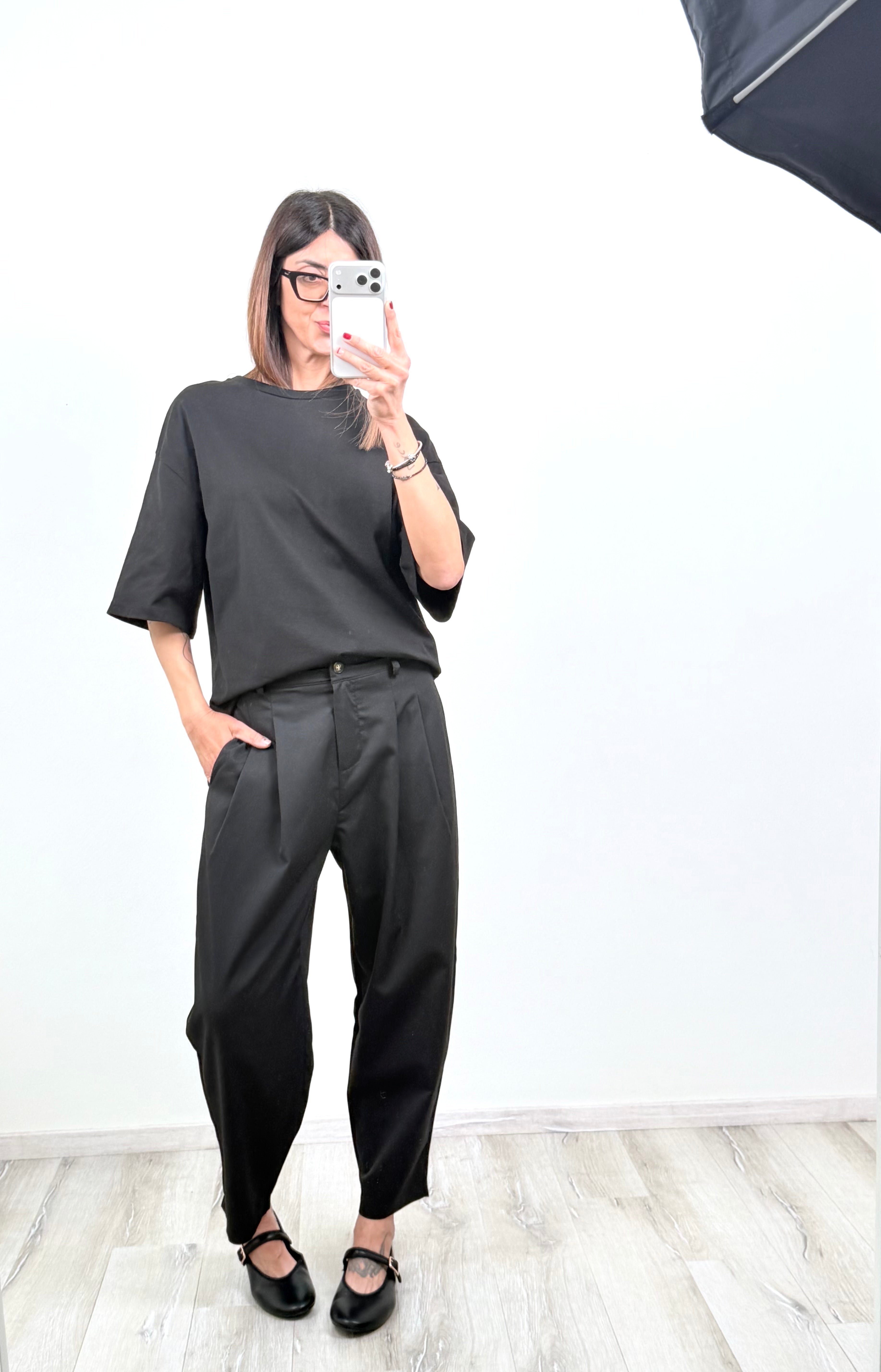 T-shirt Sold Out by Lumina nera