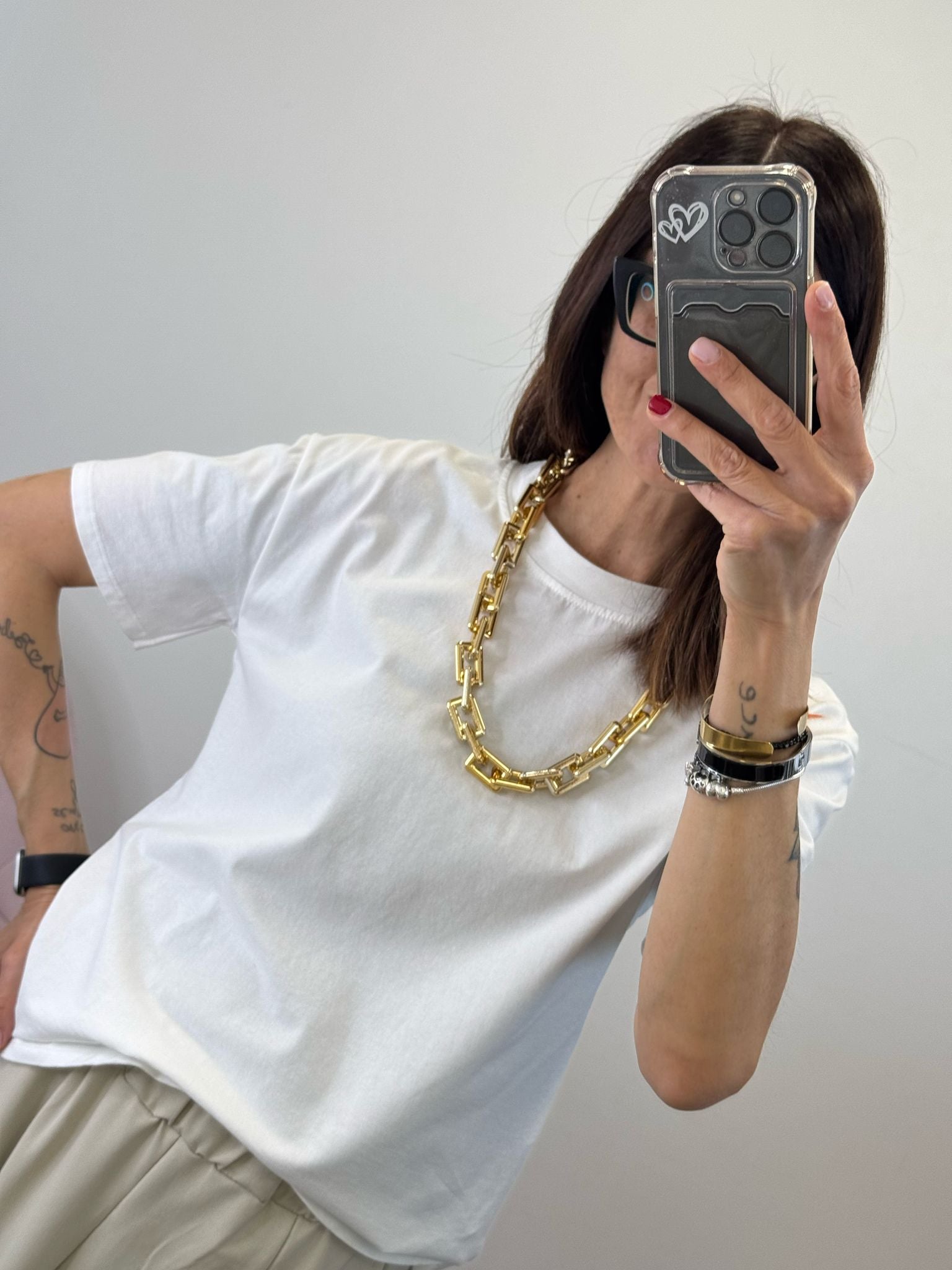 T-SHIRT CHAIN con collana catena in dotazione