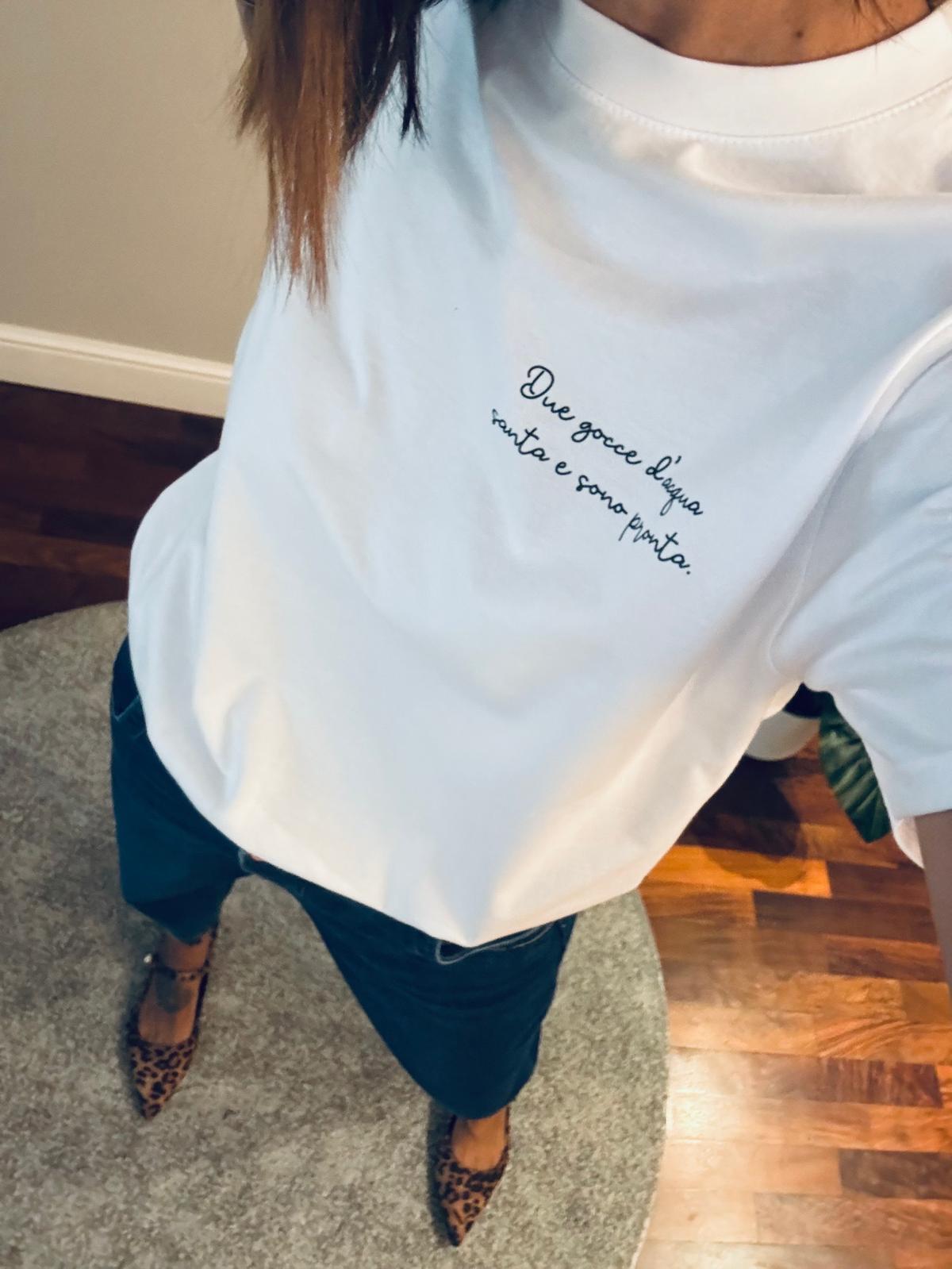 T-shirt Due gocce d'acqua santa e sono pronta