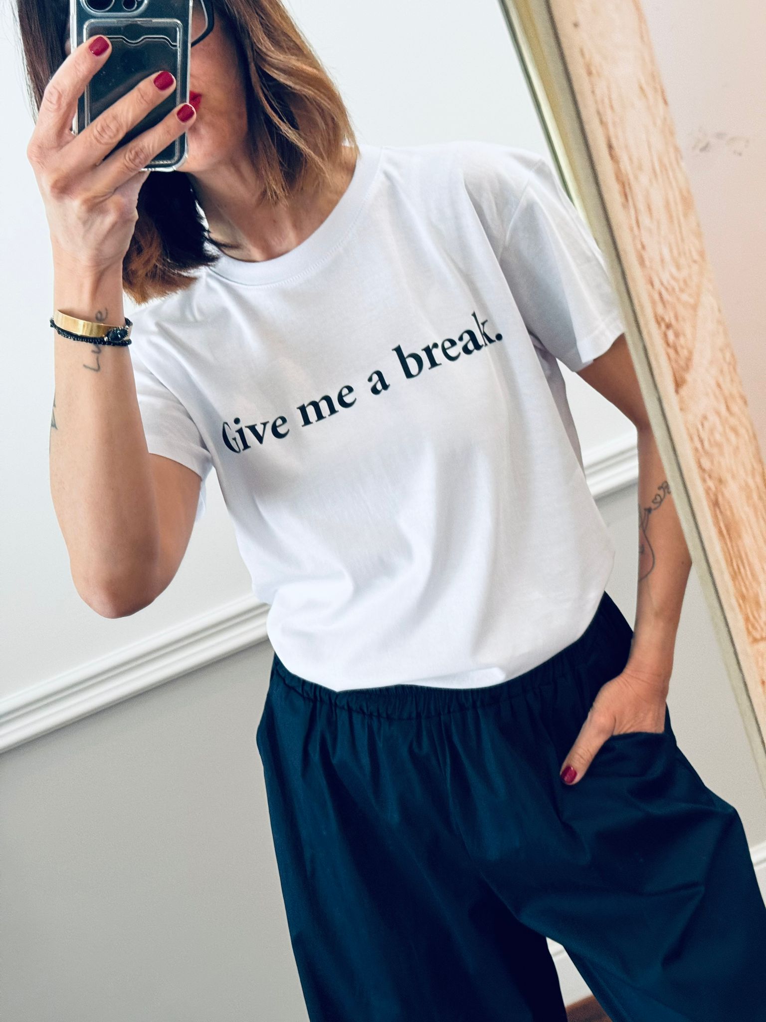 T-shirt Give me a break