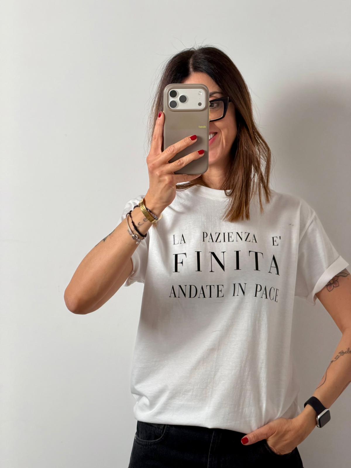 T-shirt La pazienza è finita andate in pace