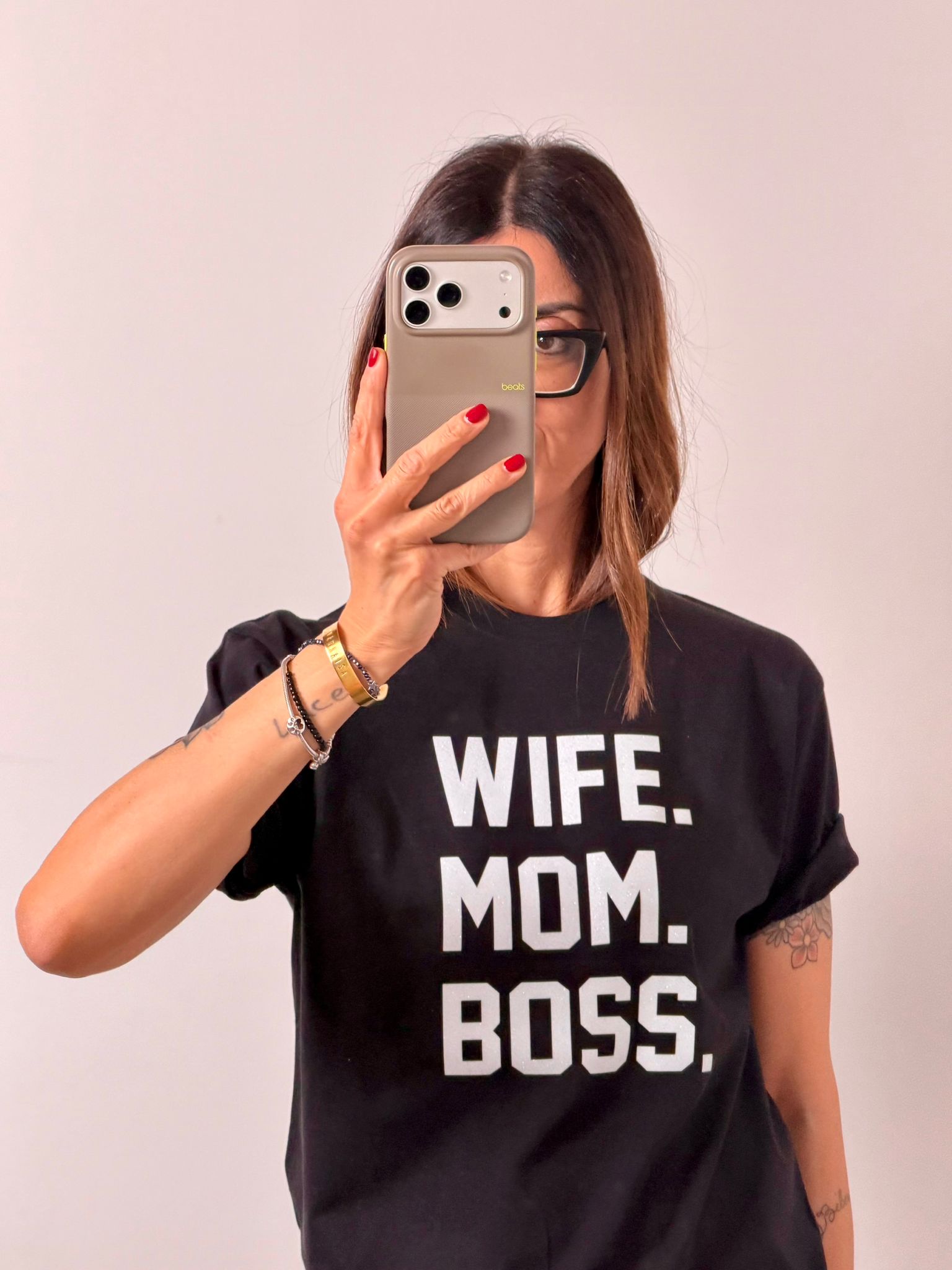T-shirt Wife. Mom. Boss.