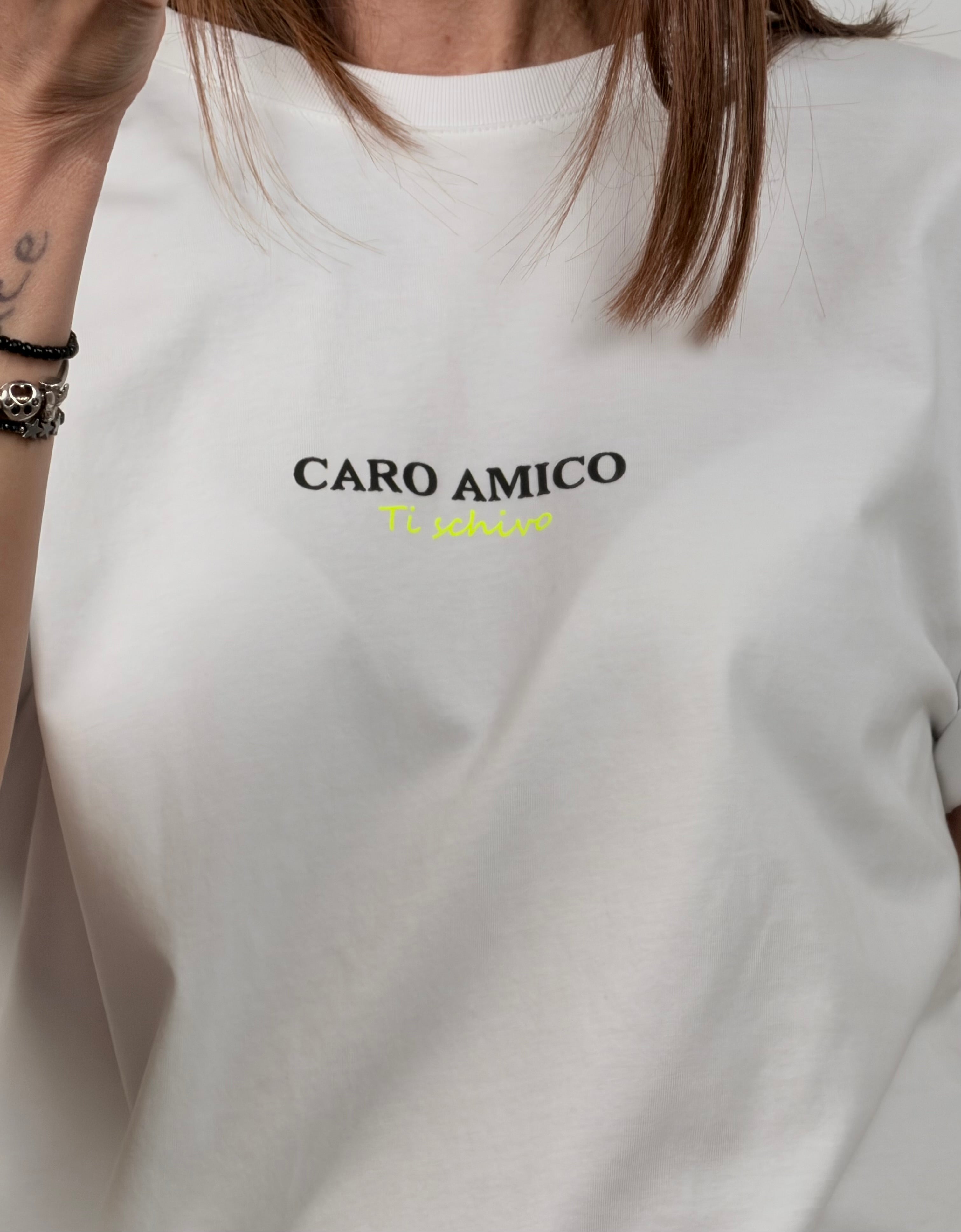 T-shirt Caro amico ti schivo by Lumina