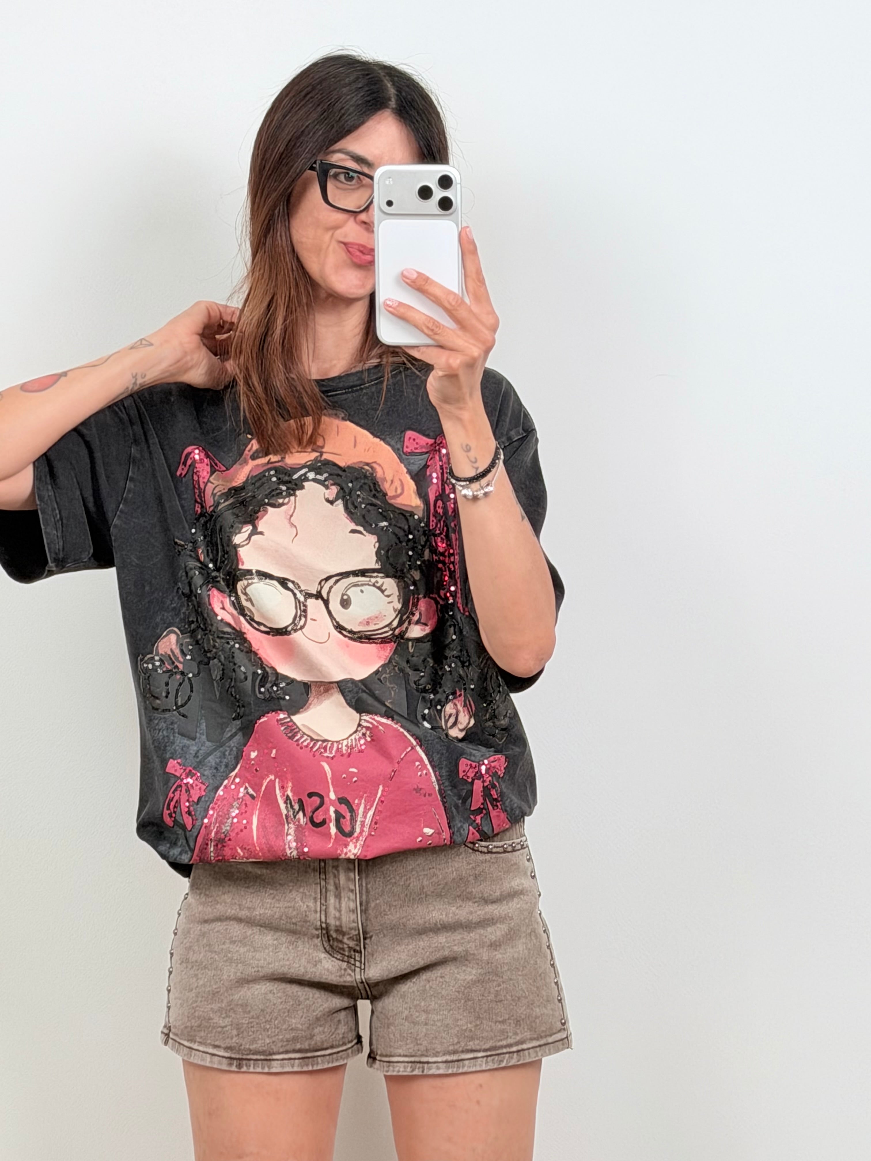 T-shirt Curly
