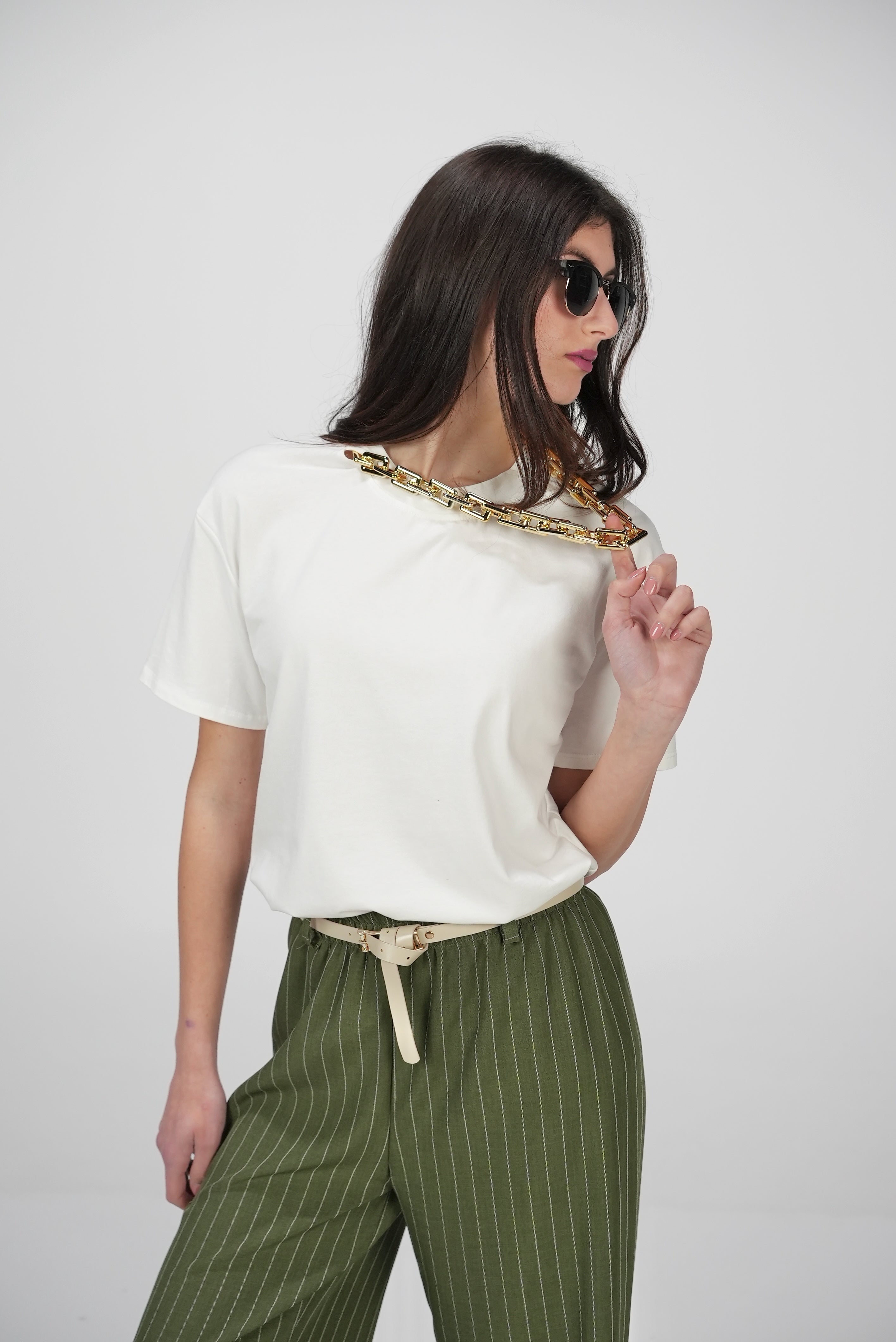 T-SHIRT CHAIN con collana catena in dotazione