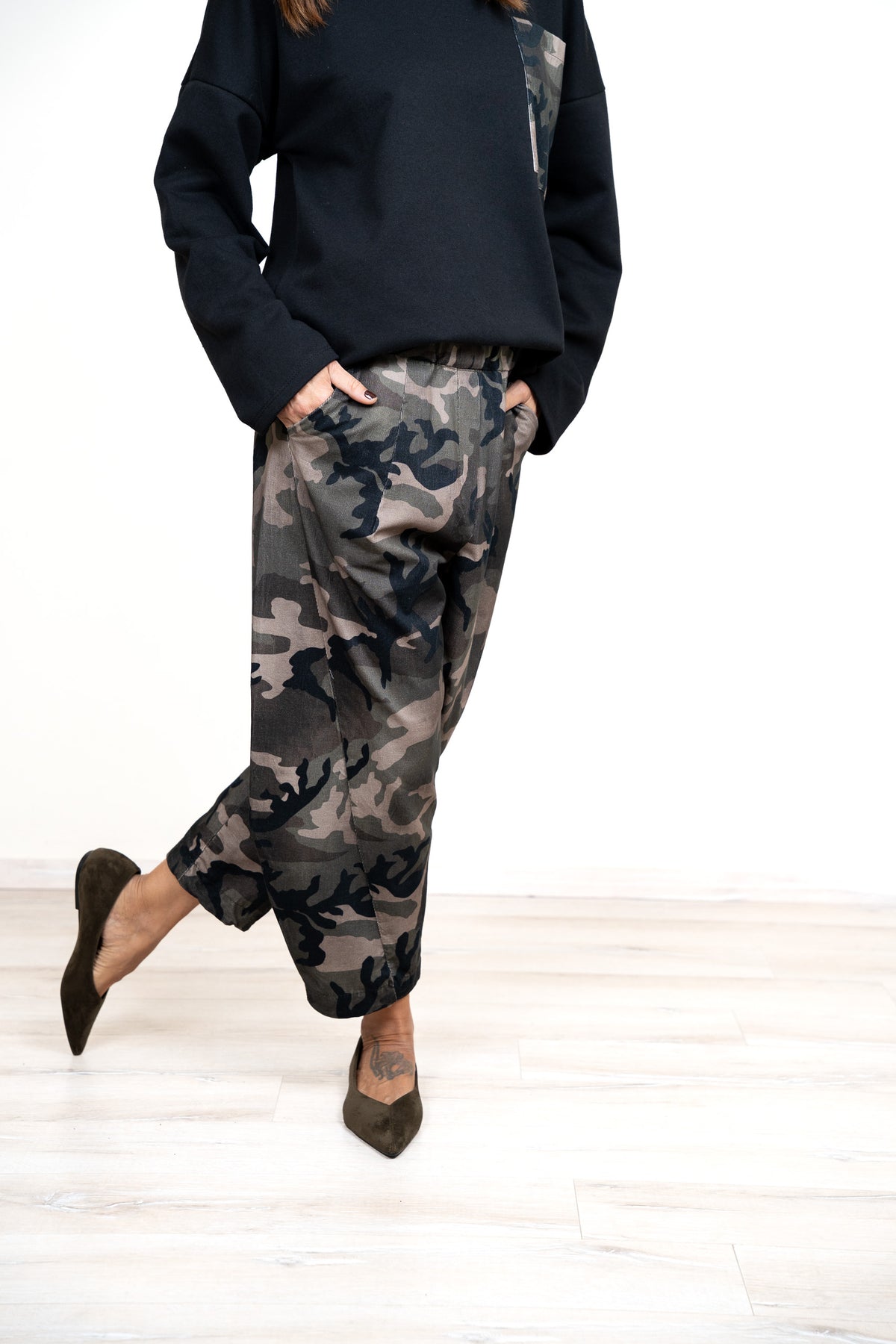 Pantalone Santorini velluto mille righe CAMOU e MACU