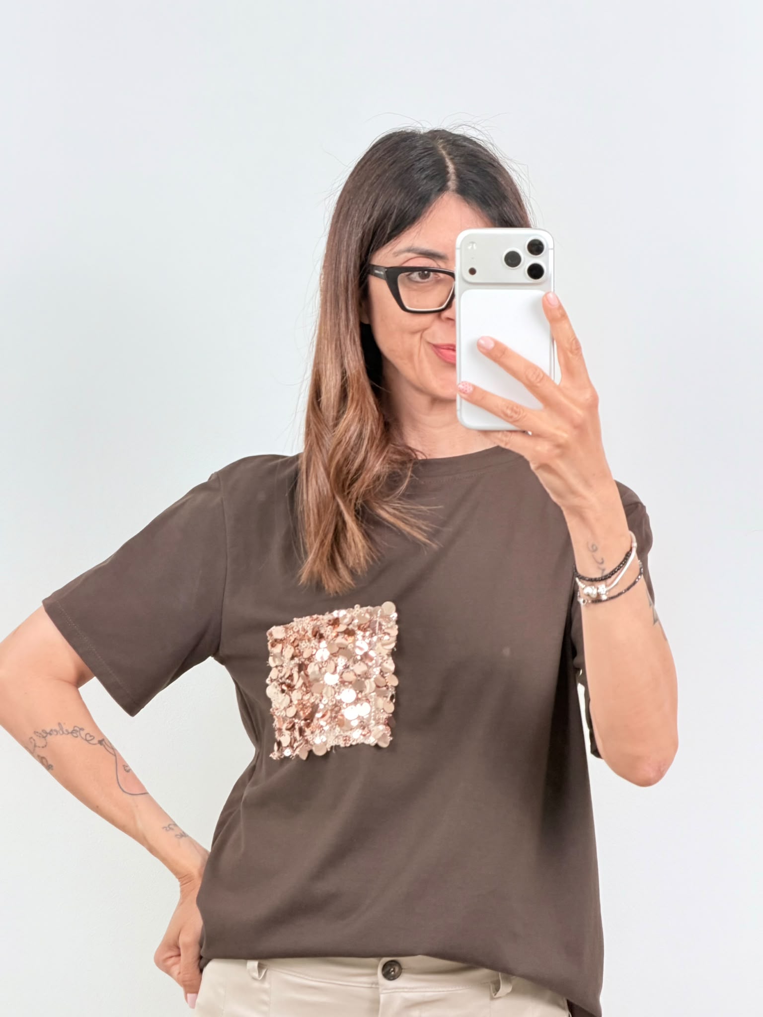 T-shirt Glowing