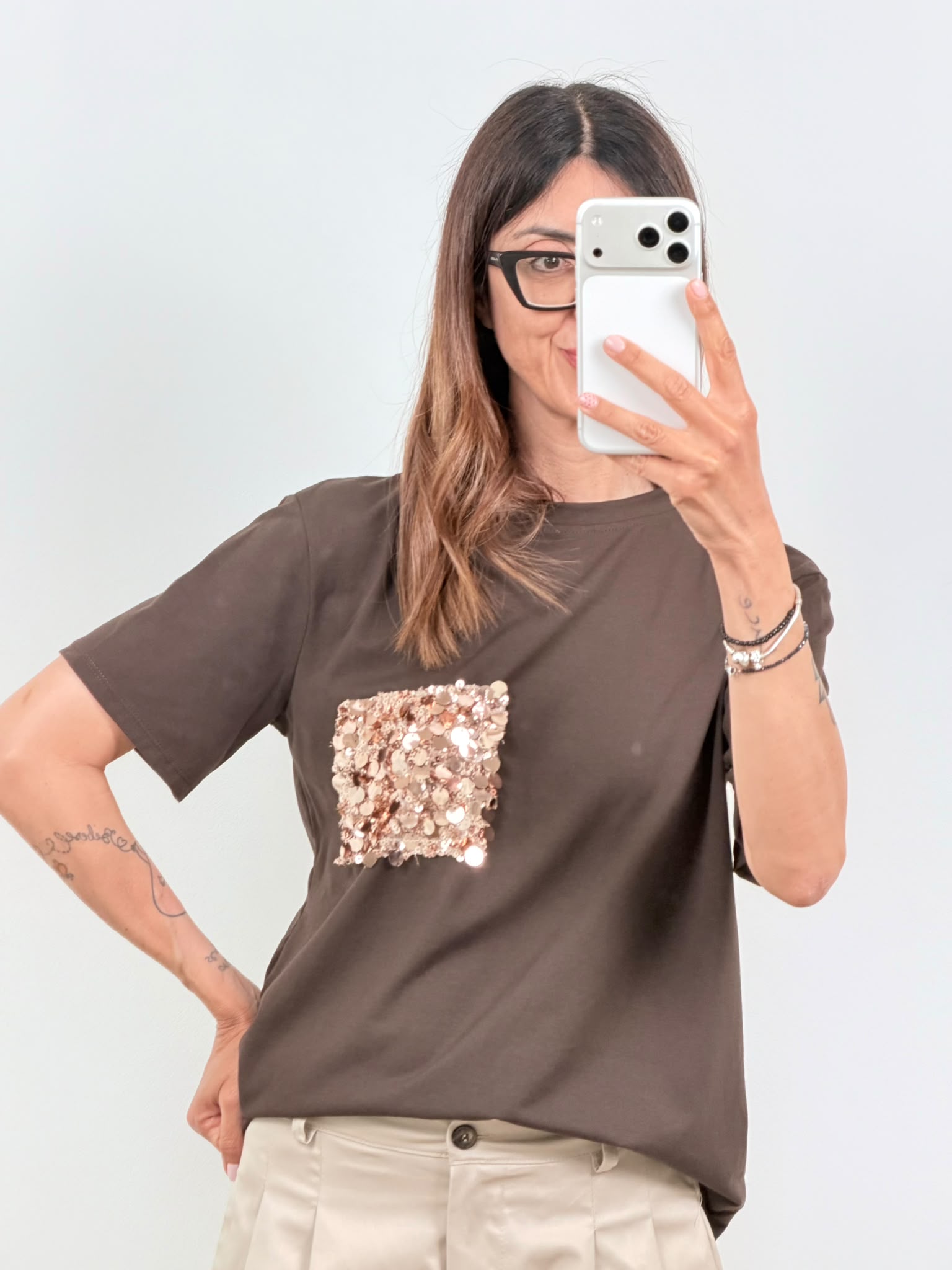 T-shirt Glowing