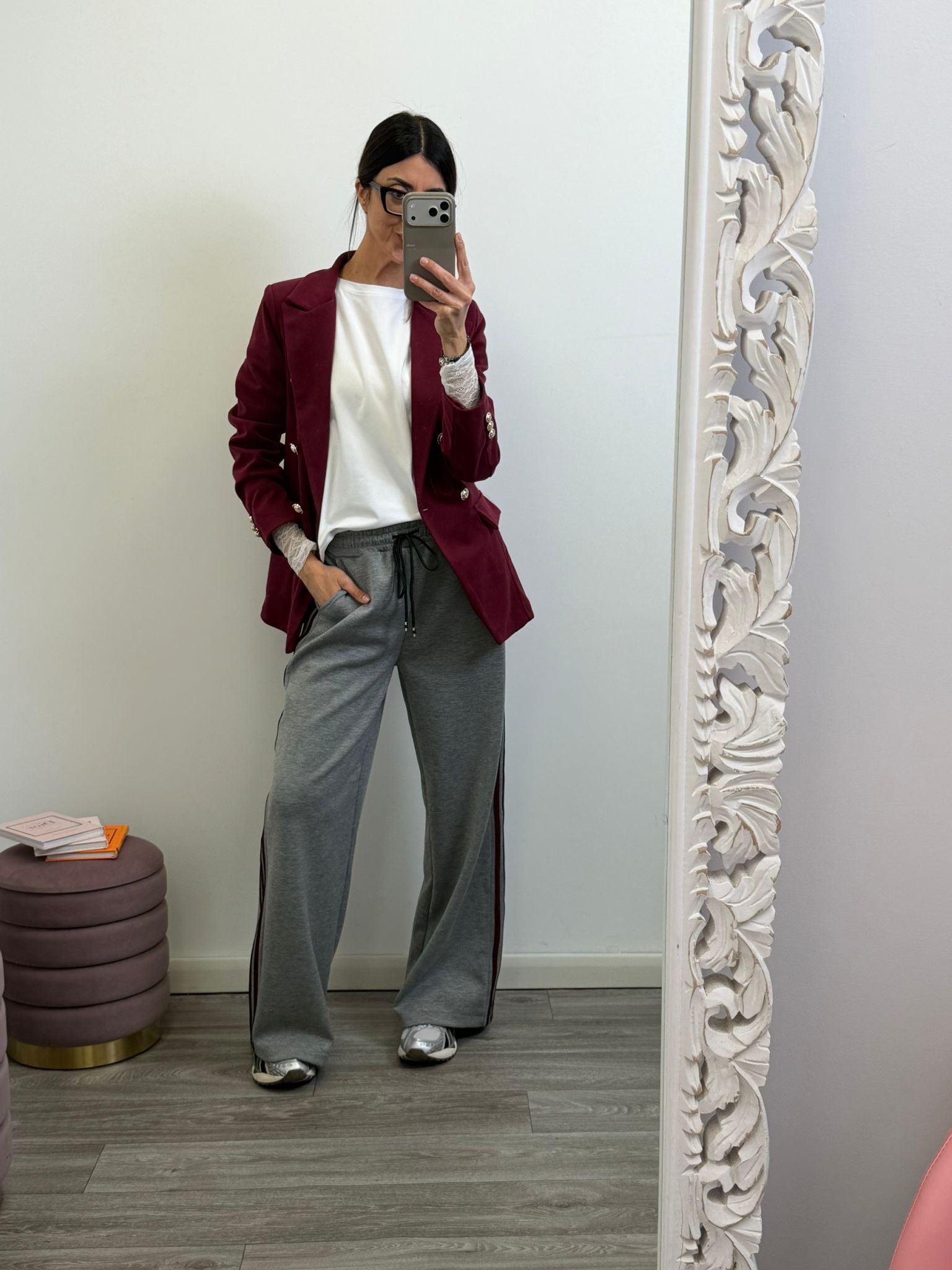 Panta Urban grigio riga burgundy