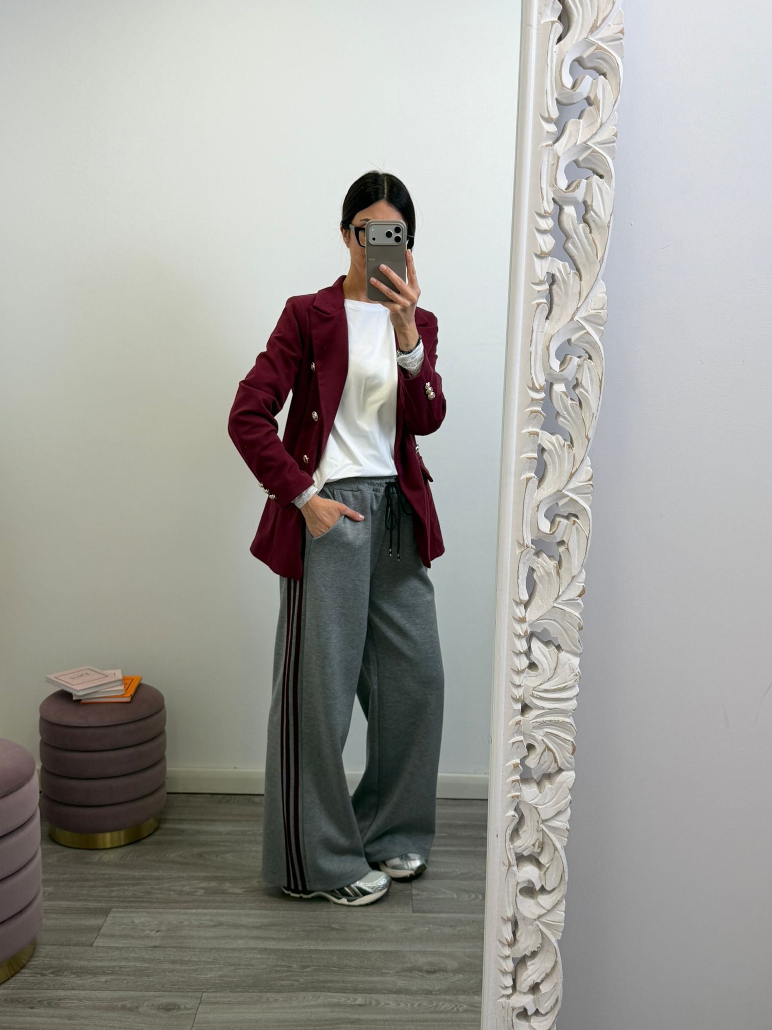 Panta Urban grigio riga burgundy