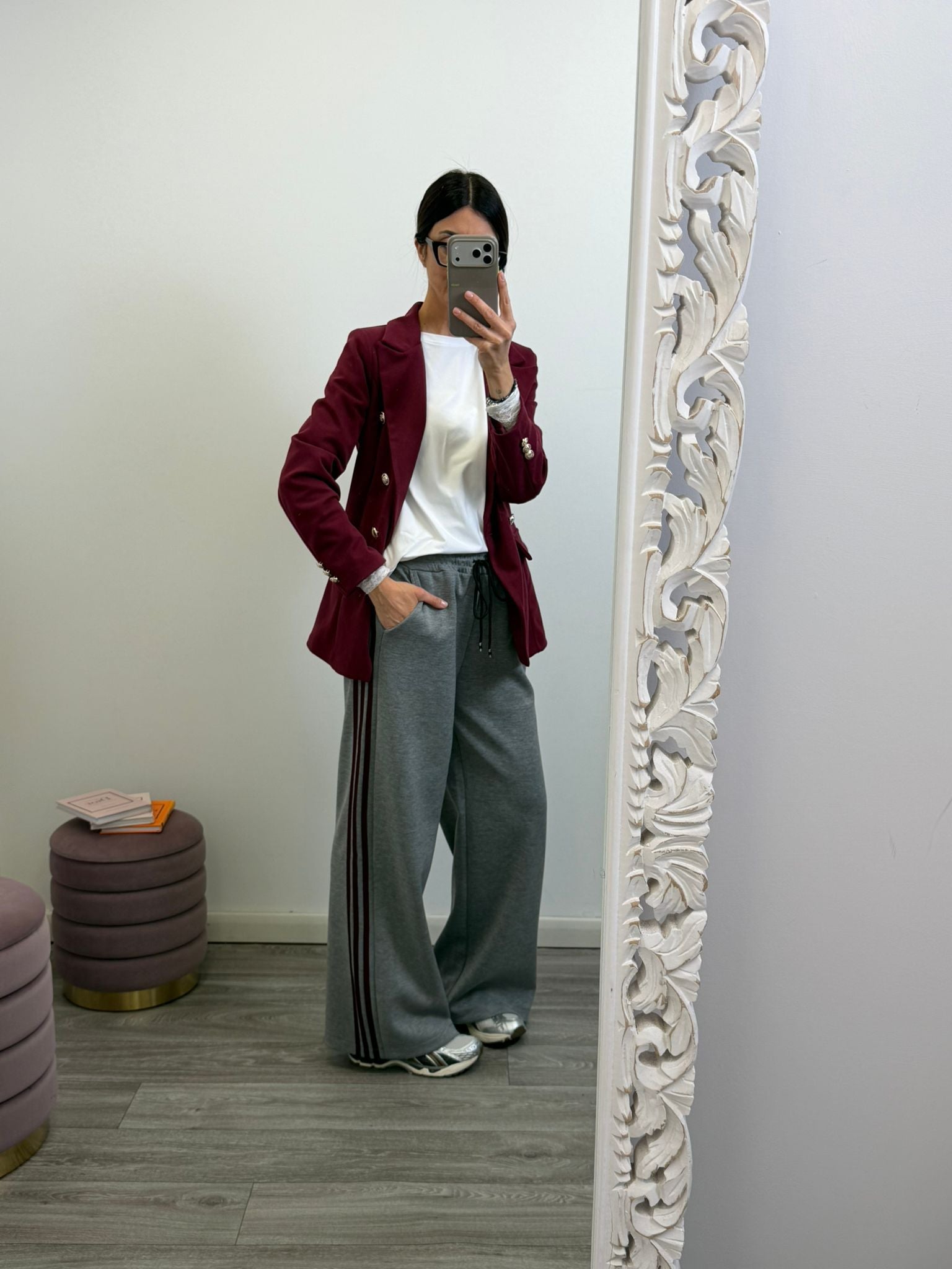 Panta Urban grigio riga burgundy