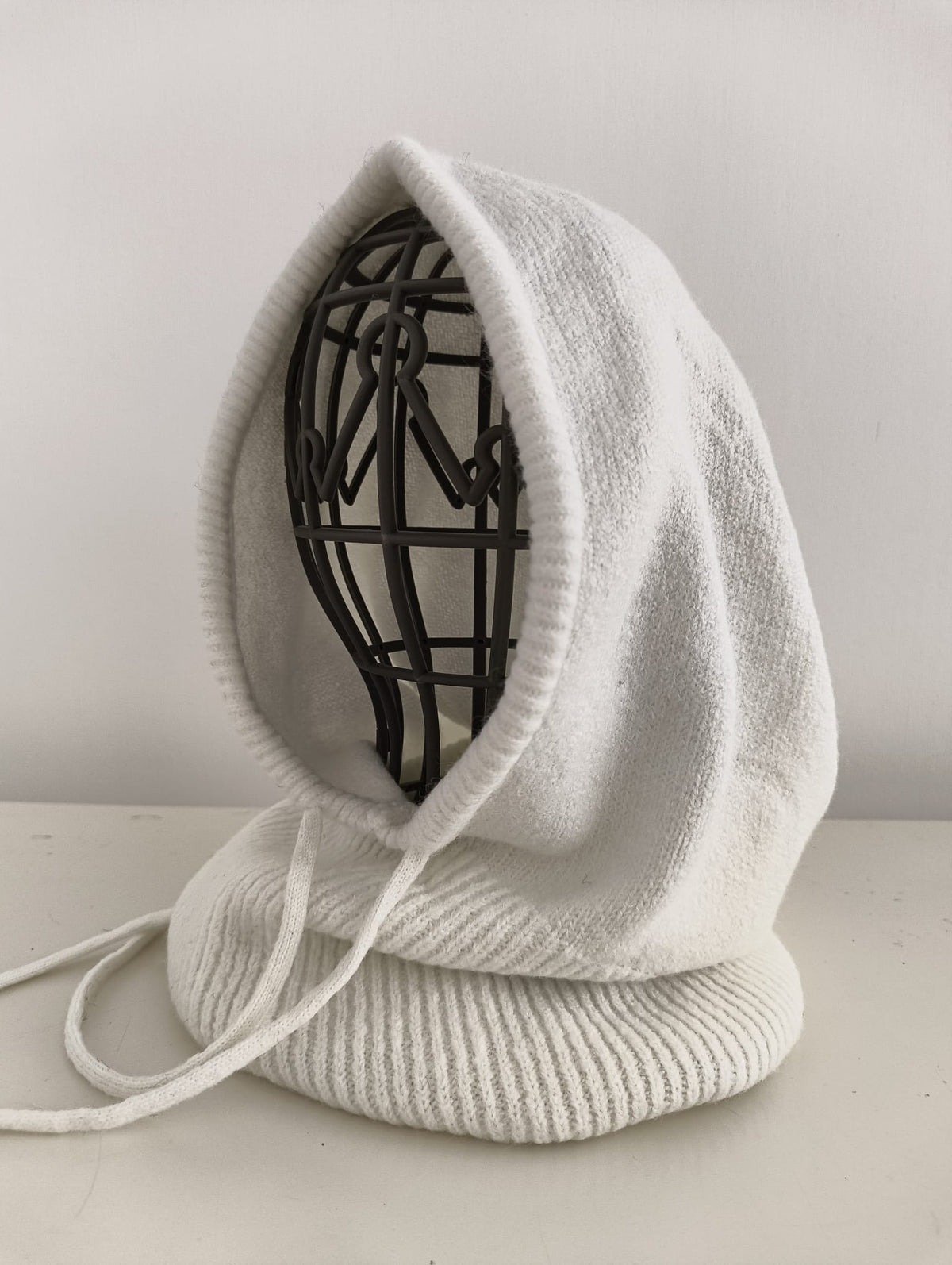 Balaclava Luna