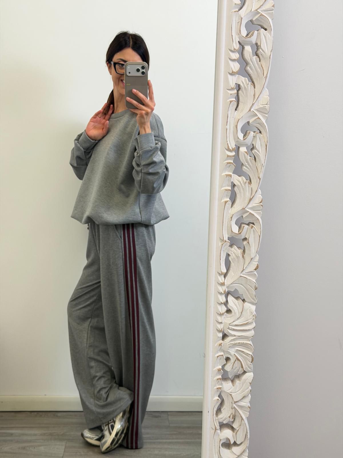 Panta Urban grigio riga burgundy