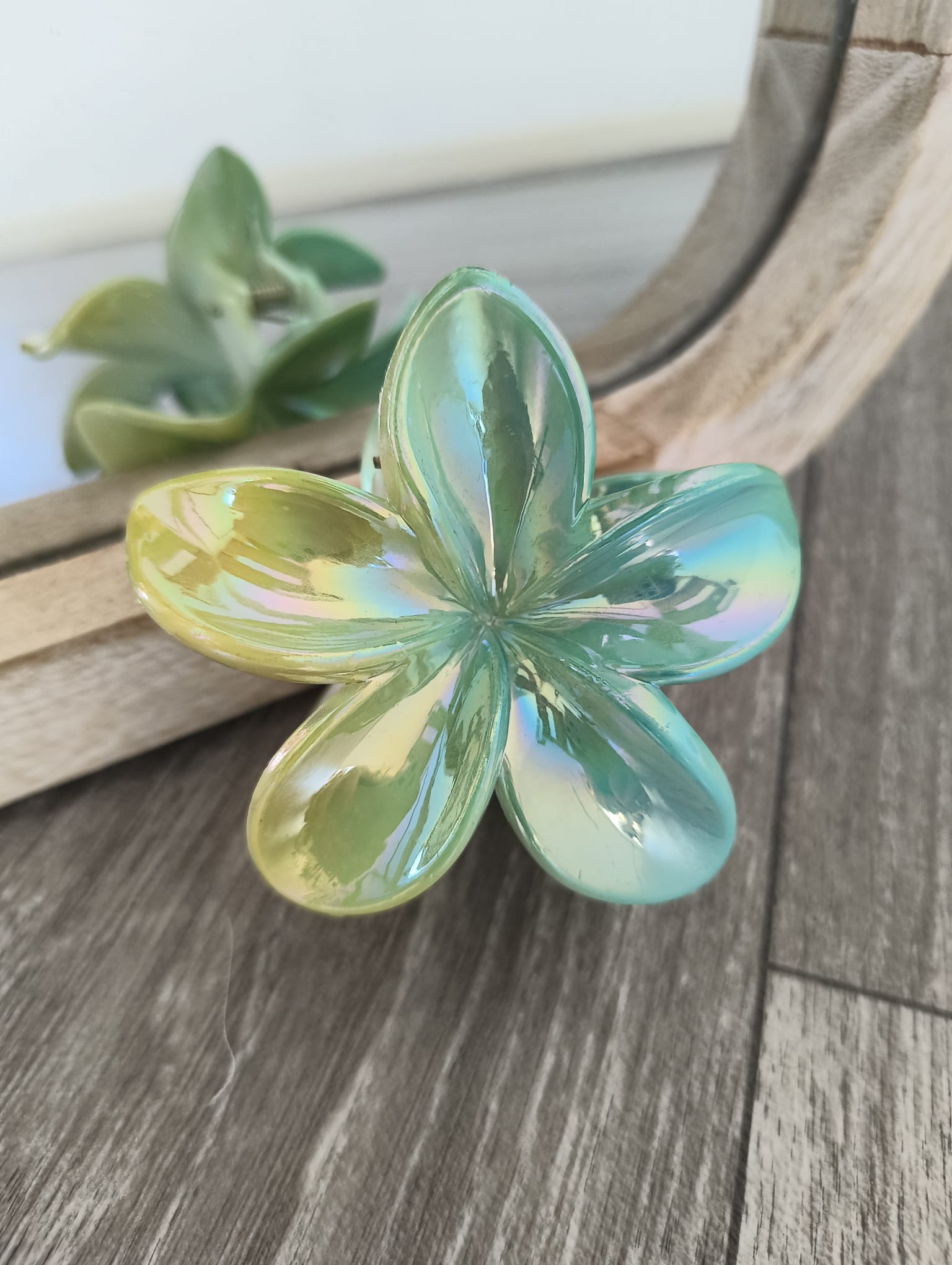 HAIR CLIP