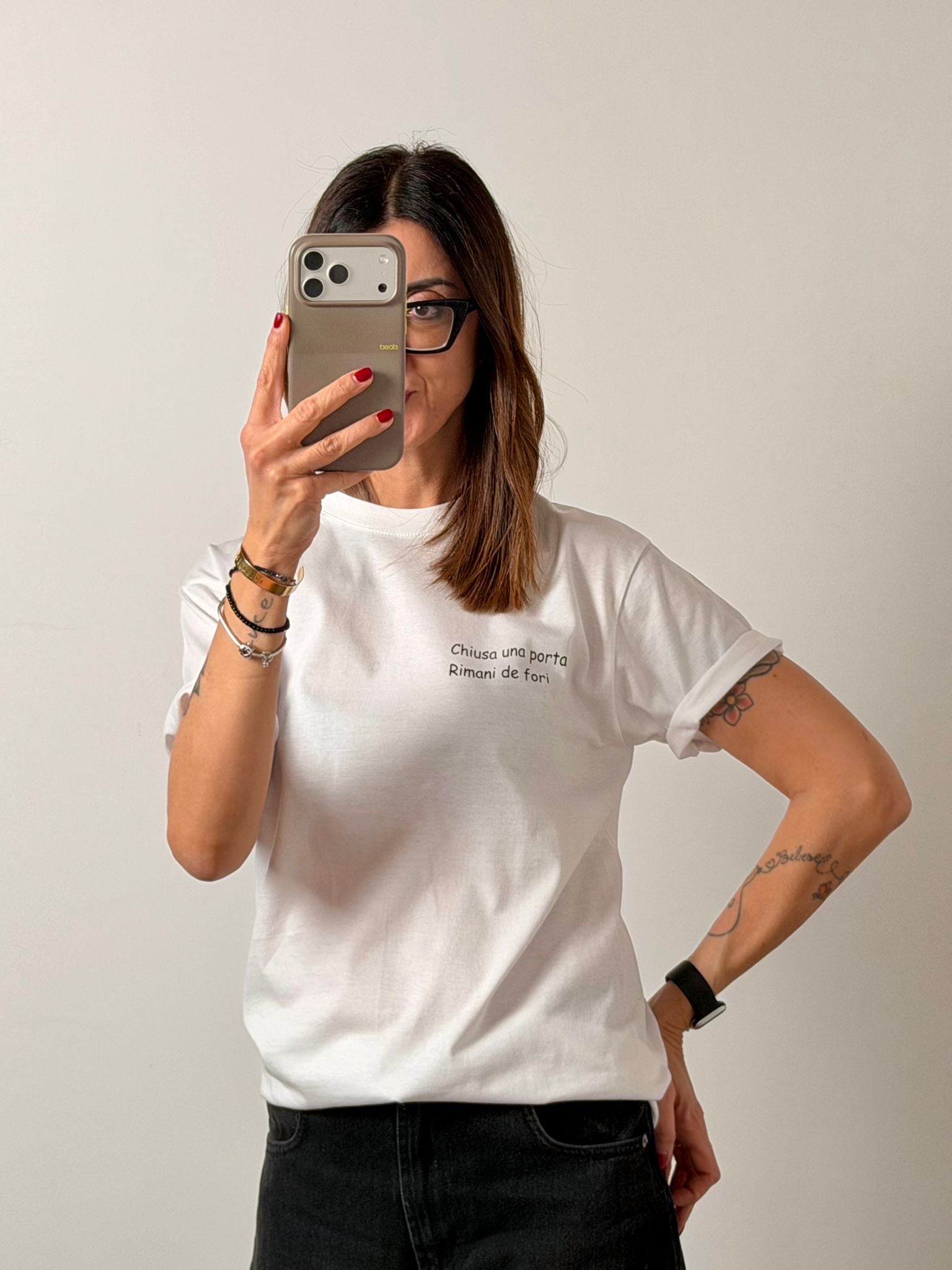 T-shirt Chiusa una porta rimani de fori
