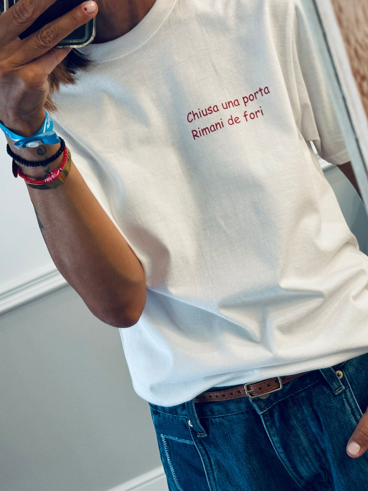 T-shirt Chiusa una porta rimani de fori