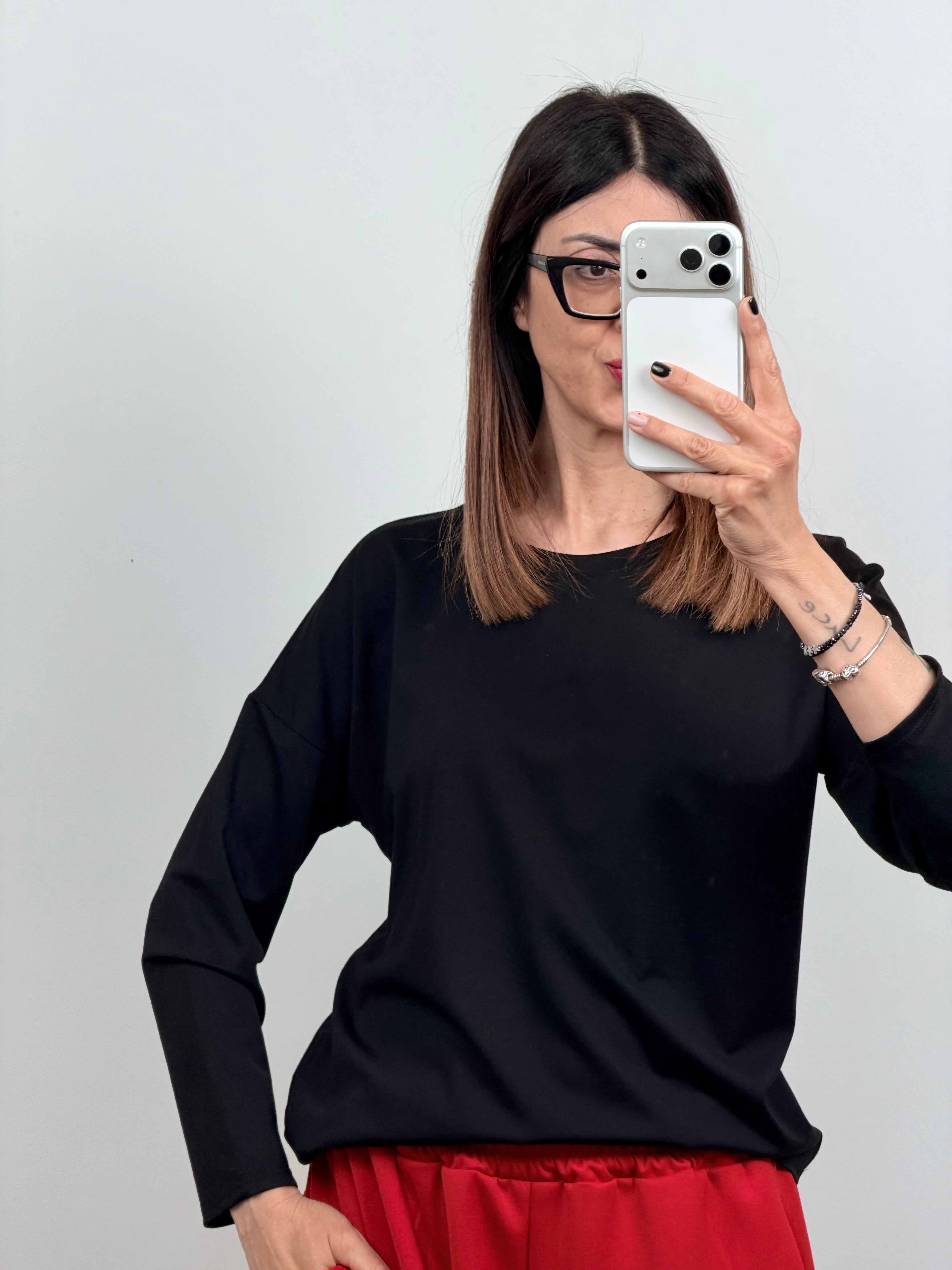 T-shirt Capri manica lunga nera