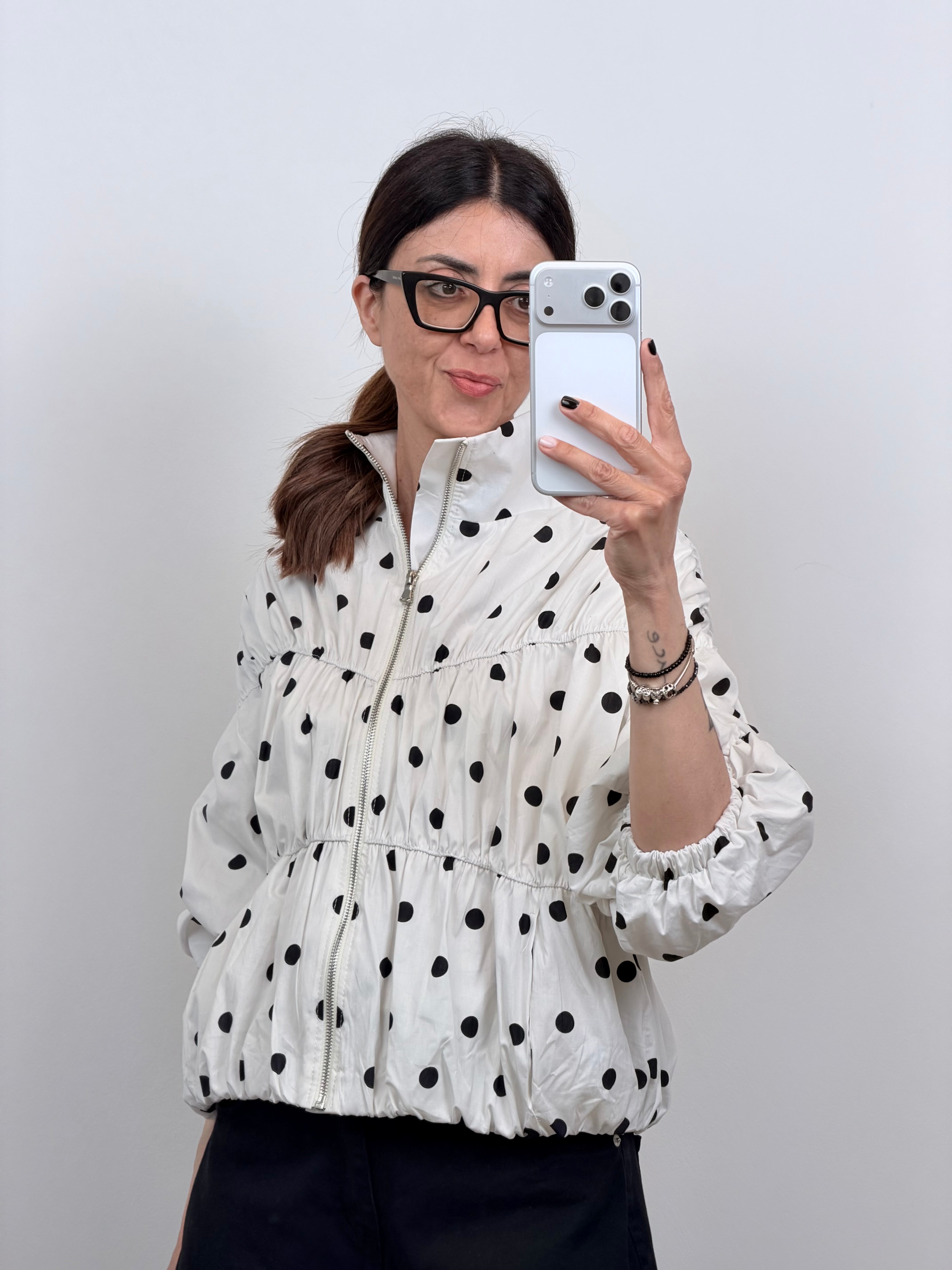 GIUBBINO POIS by Lumina