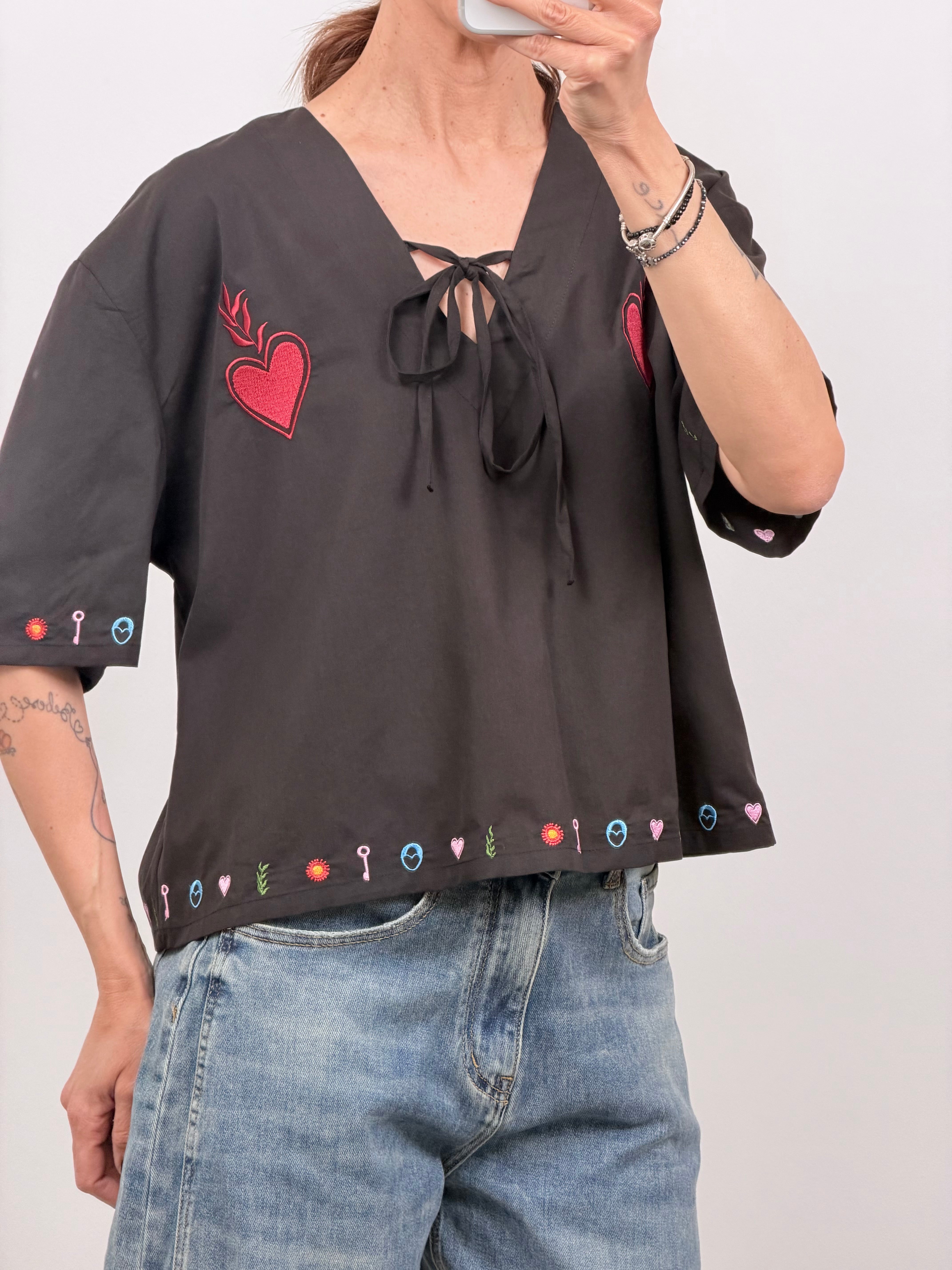 BLUSA WOODSTOCK