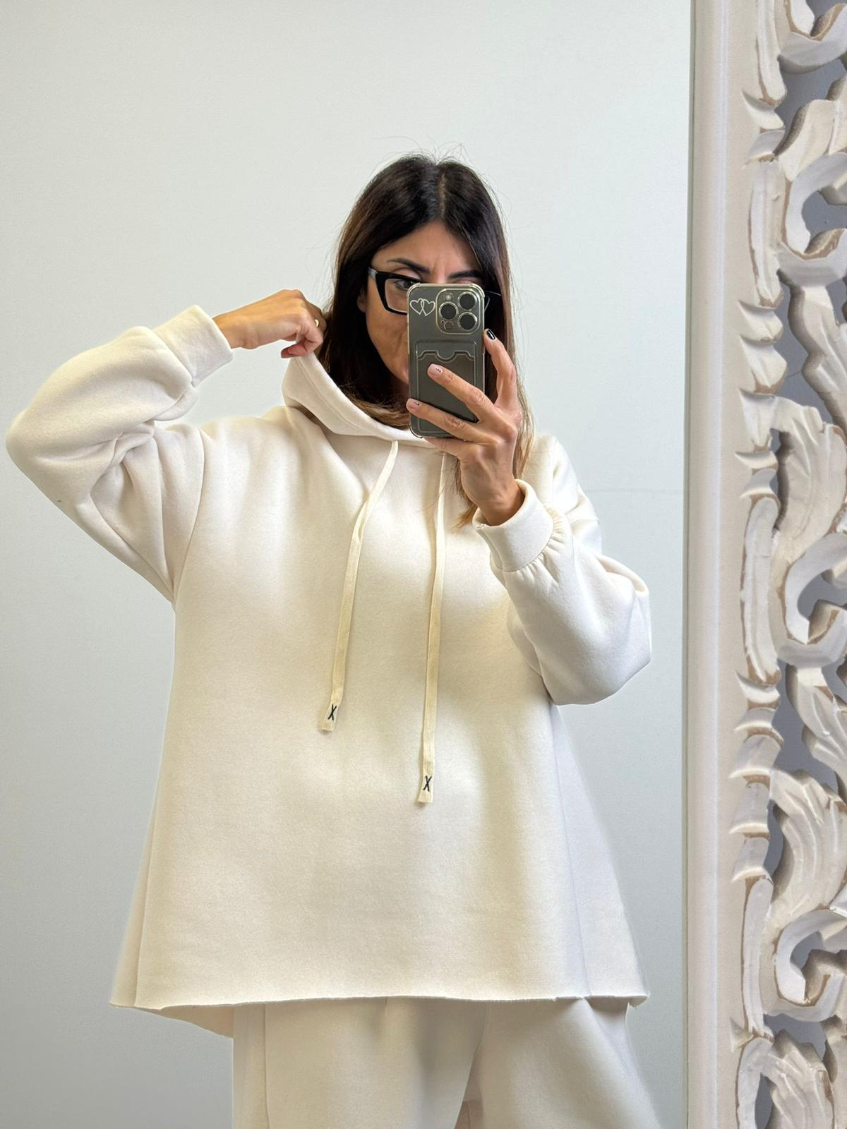 Felpa Street con cappuccio felpato in preordine