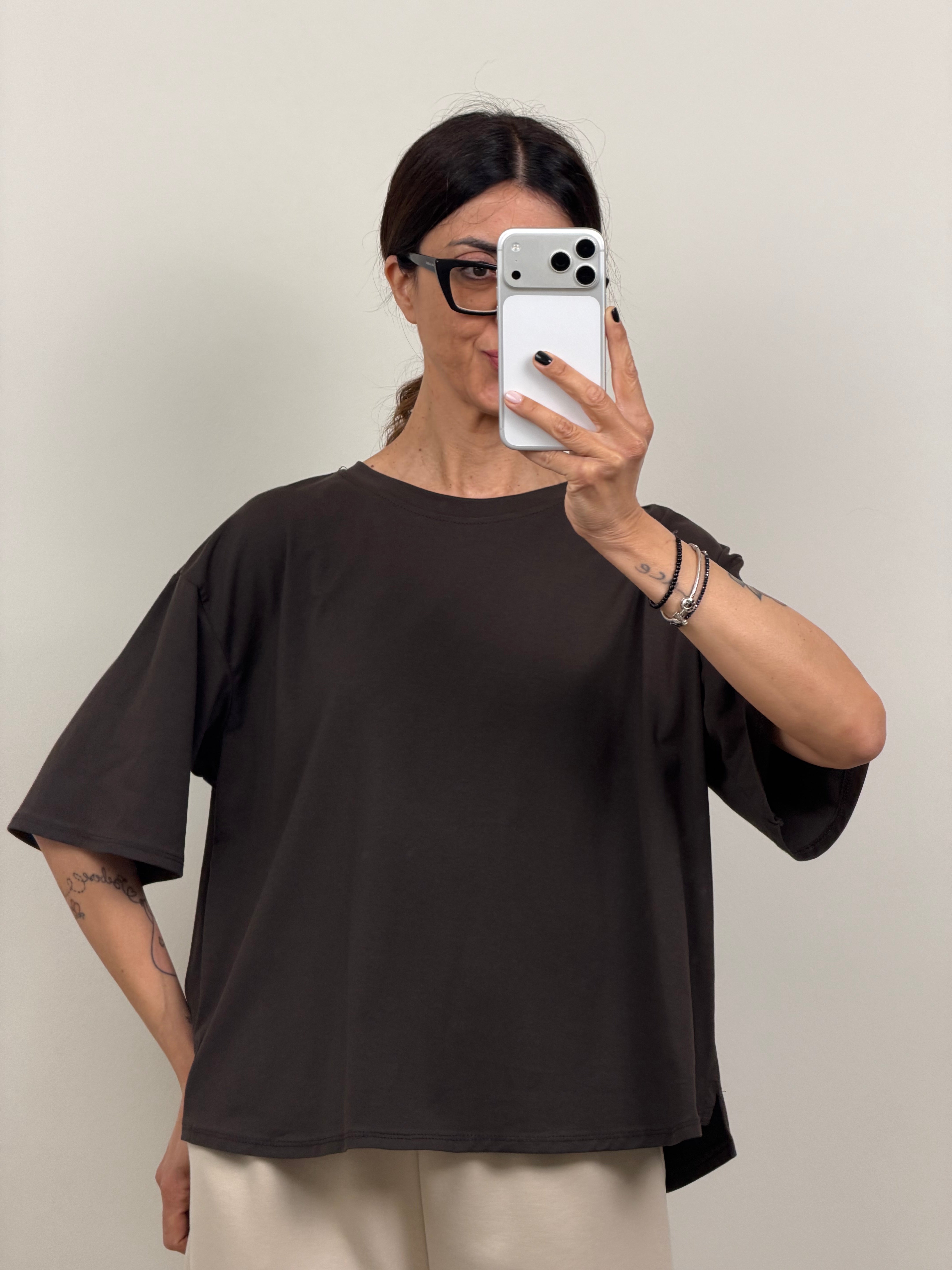 T-shirt basic over ciocco