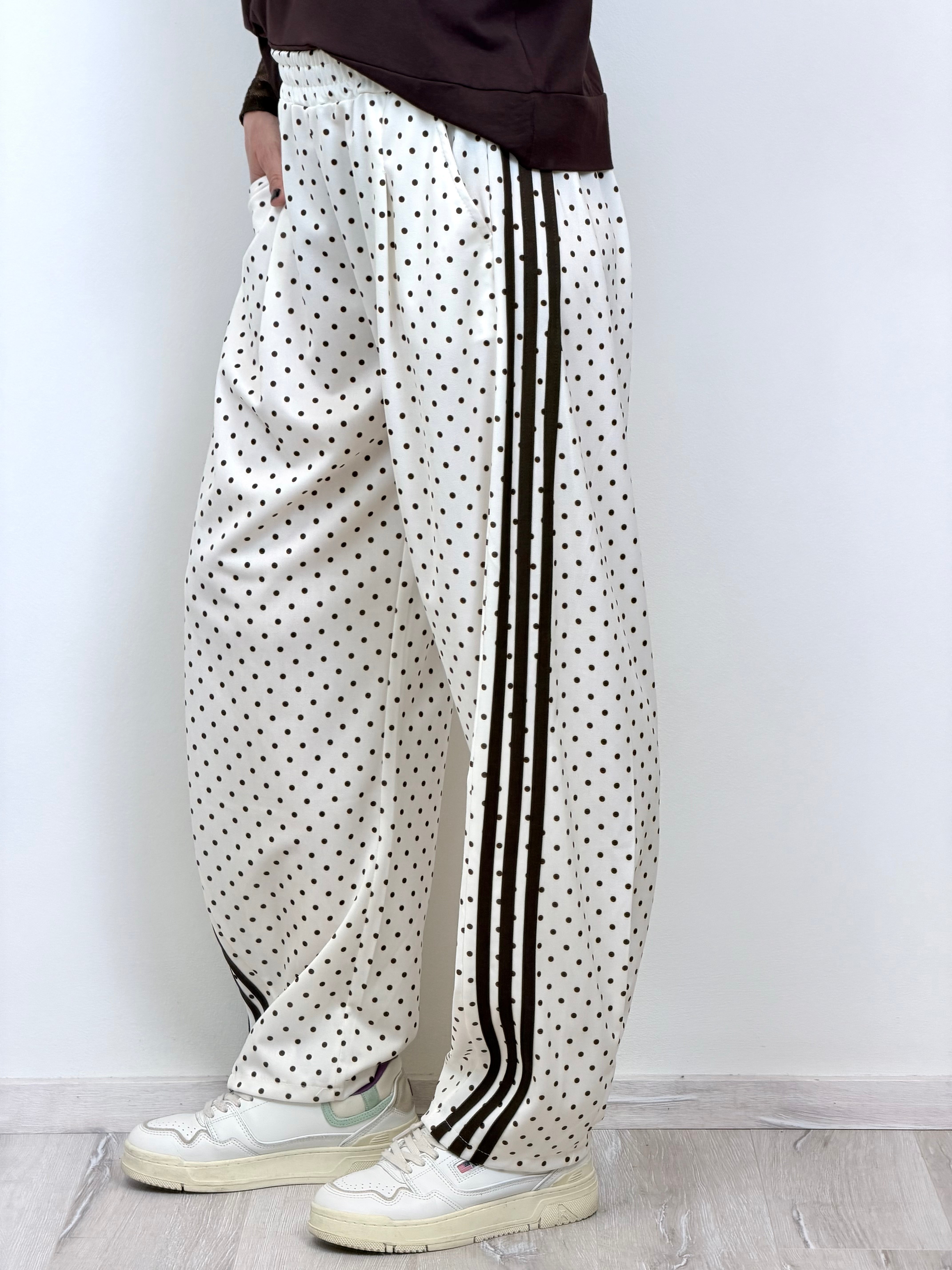 Panta Breaking Polka Dots
