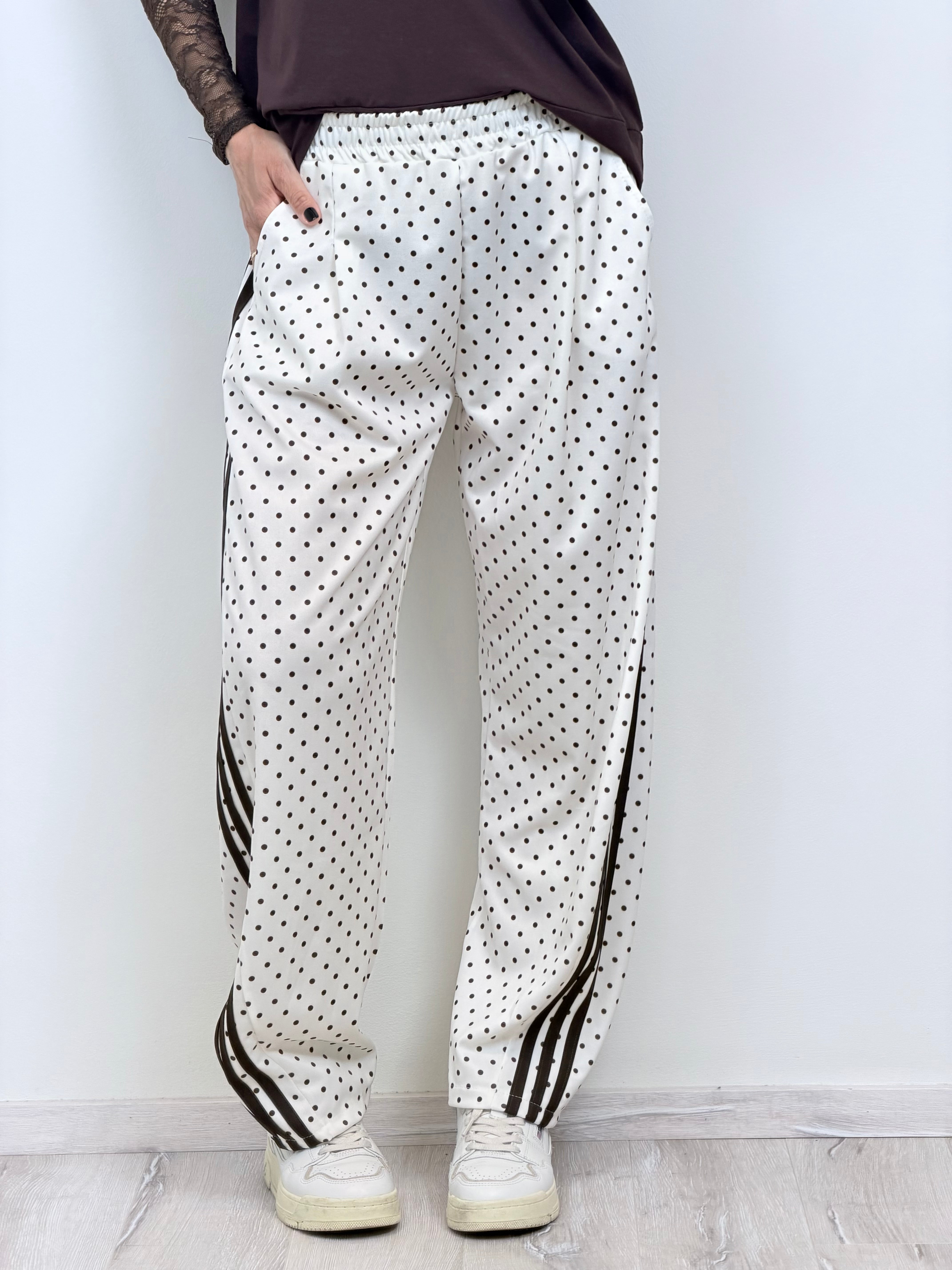 Panta Breaking Polka Dots