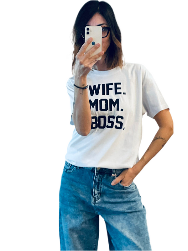 T-shirt Wife. Mom. Boss.