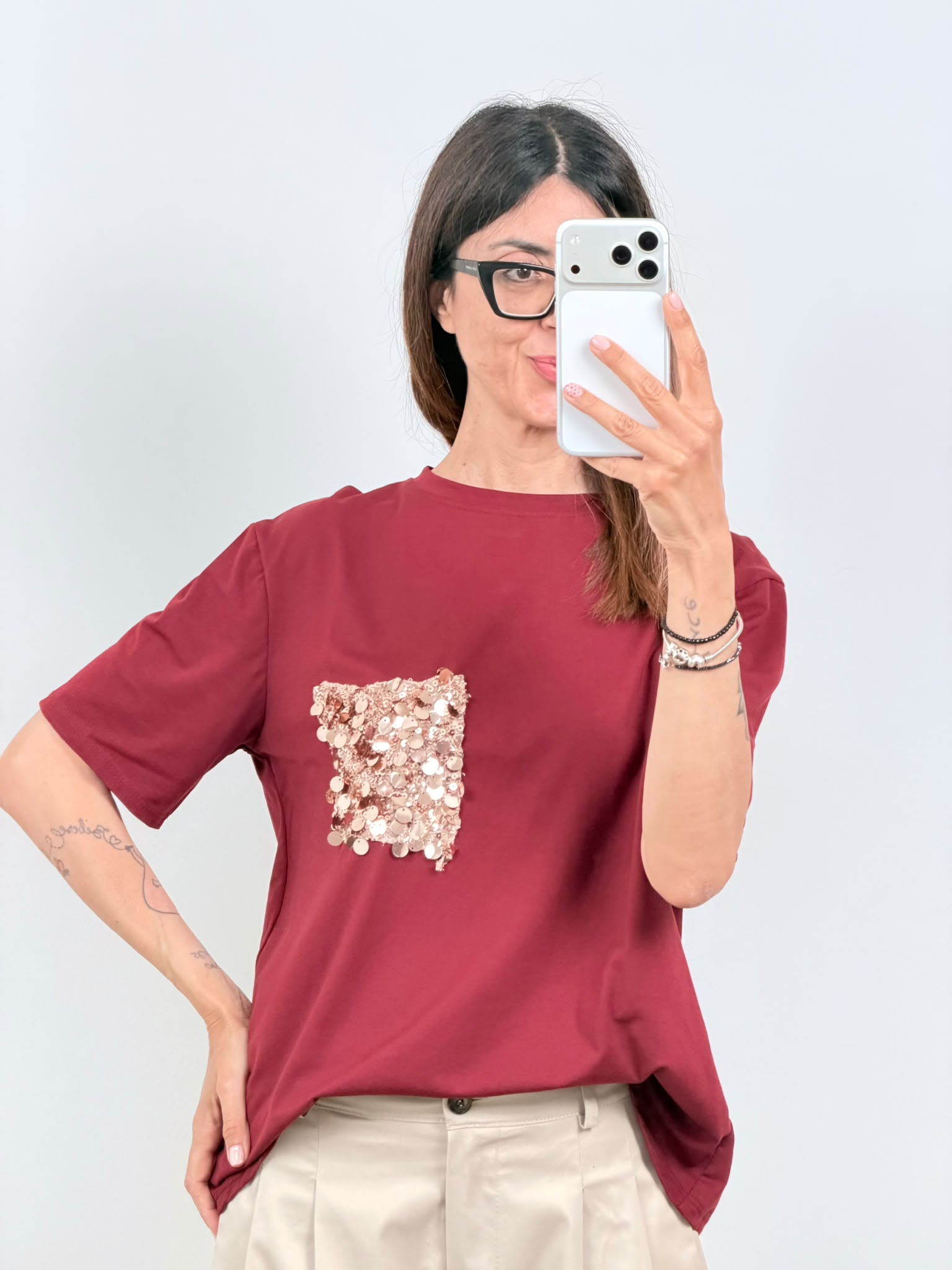 T-shirt Glowing