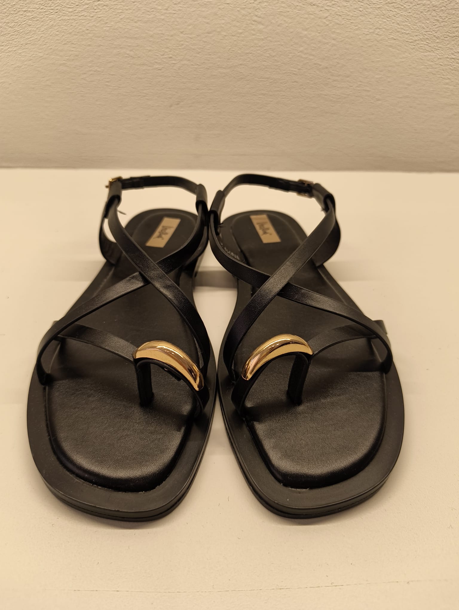 Sandalo Asia