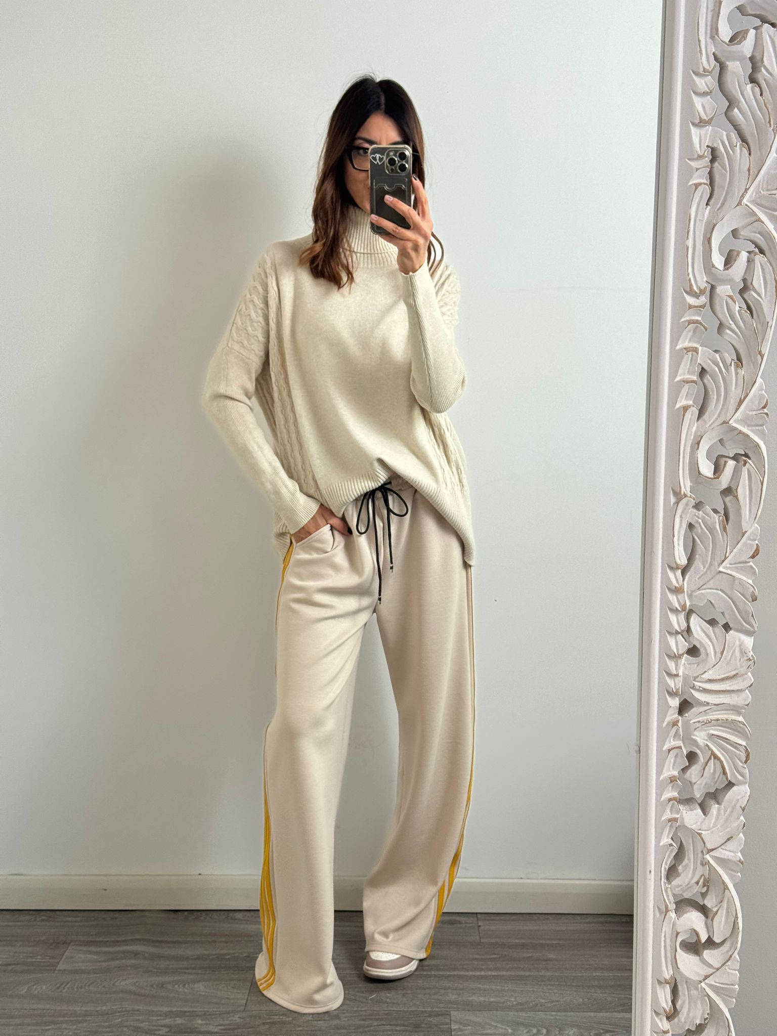 Panta Urban burro riga gialla