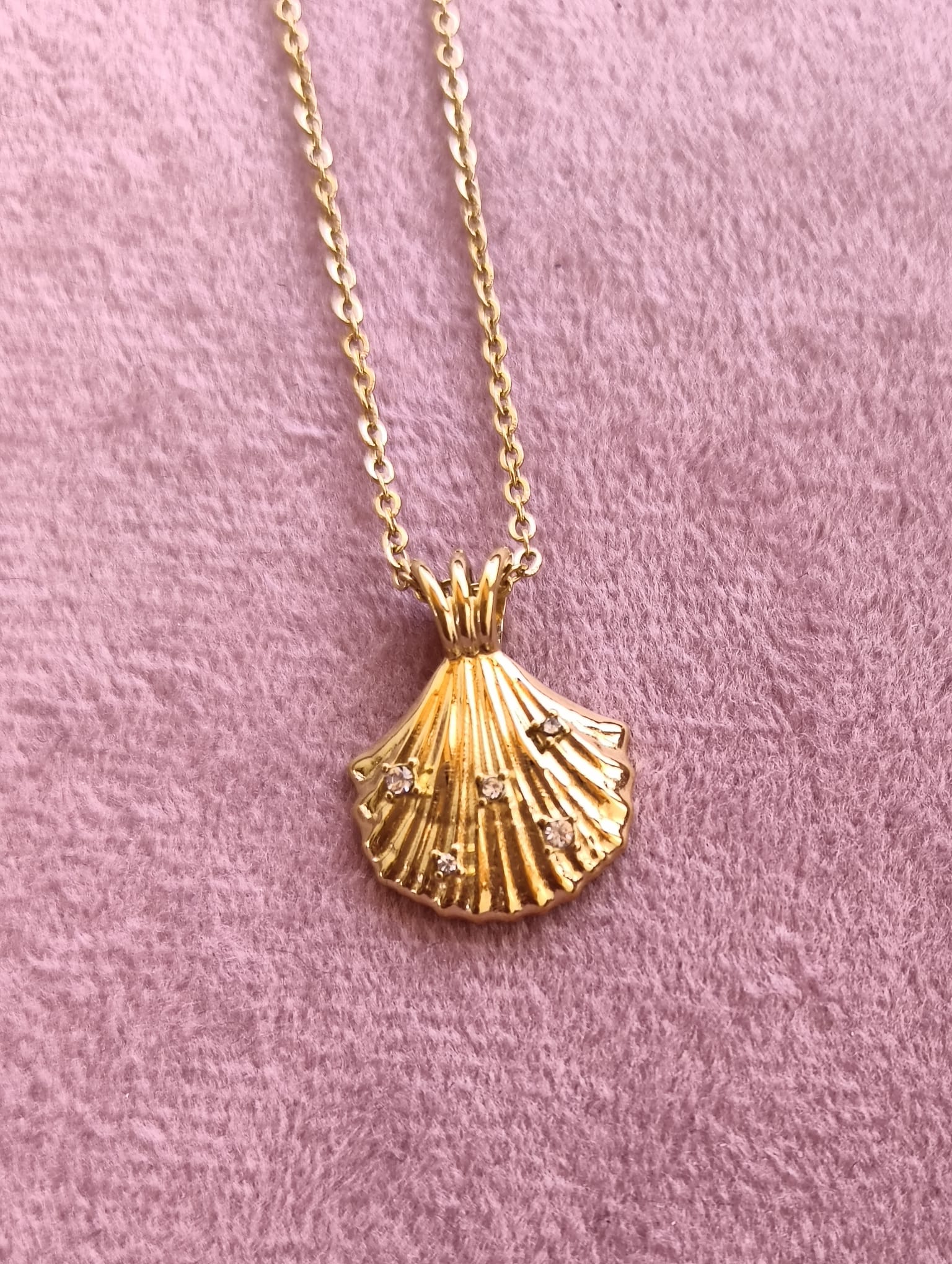 Collana Oyster