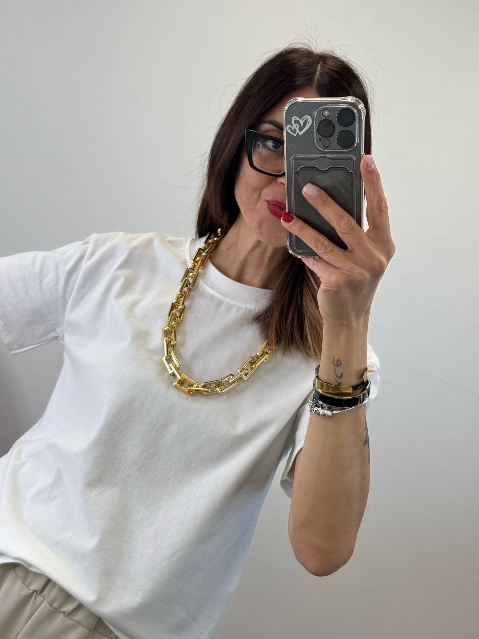 T-SHIRT CHAIN con collana catena in dotazione